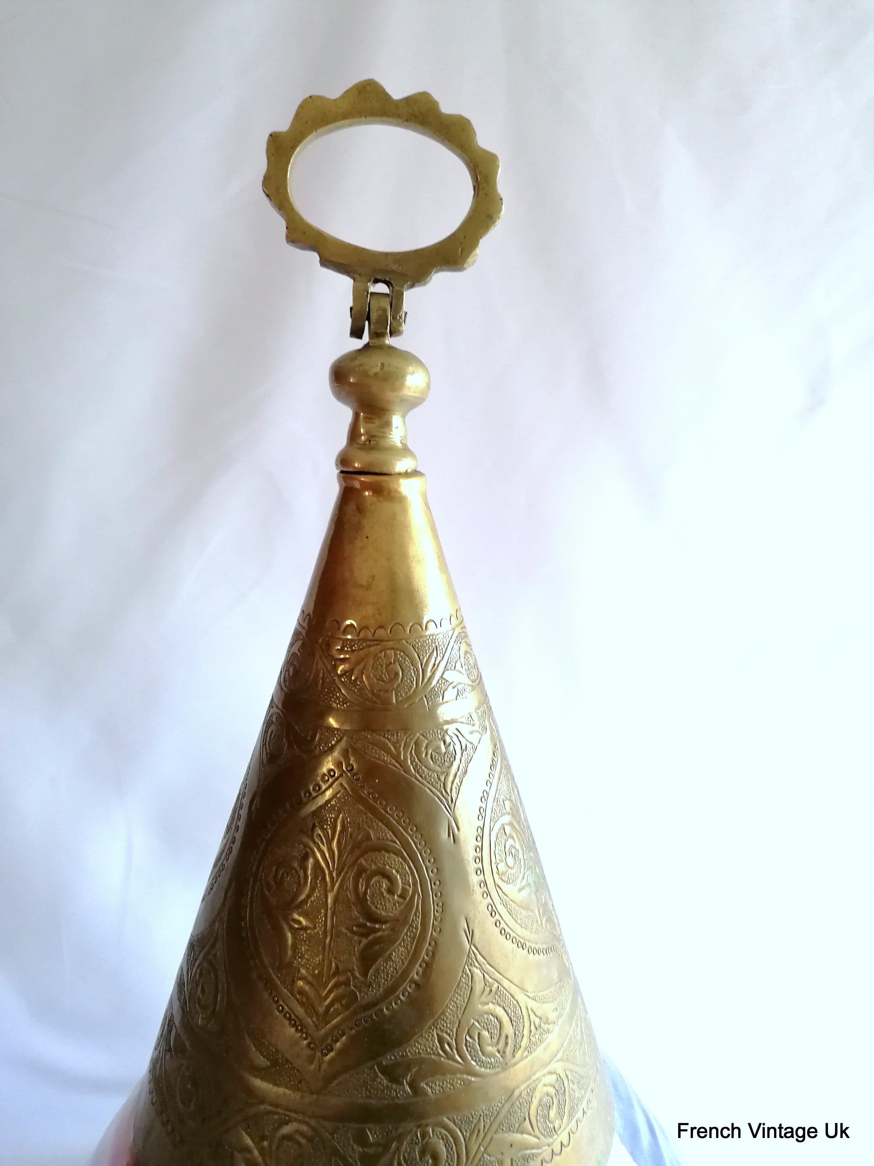 Large Sized Medieval Conical Shaped Shade In Good Condition For Sale In SITTINGBOURNE, Kent