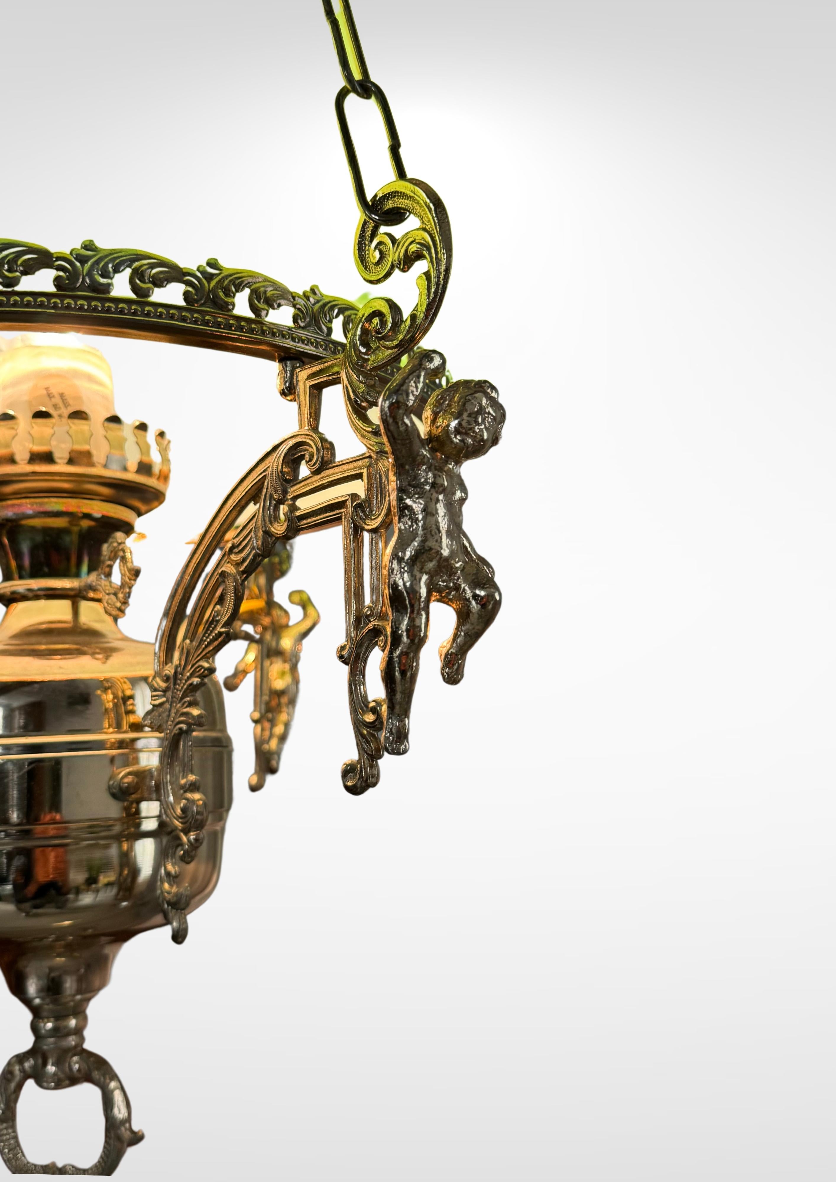 Lampadario vittoriano di grandi dimensioni con lanterna appesa in vetro verde opalino In condizioni buone in vendita a Torquay, GB