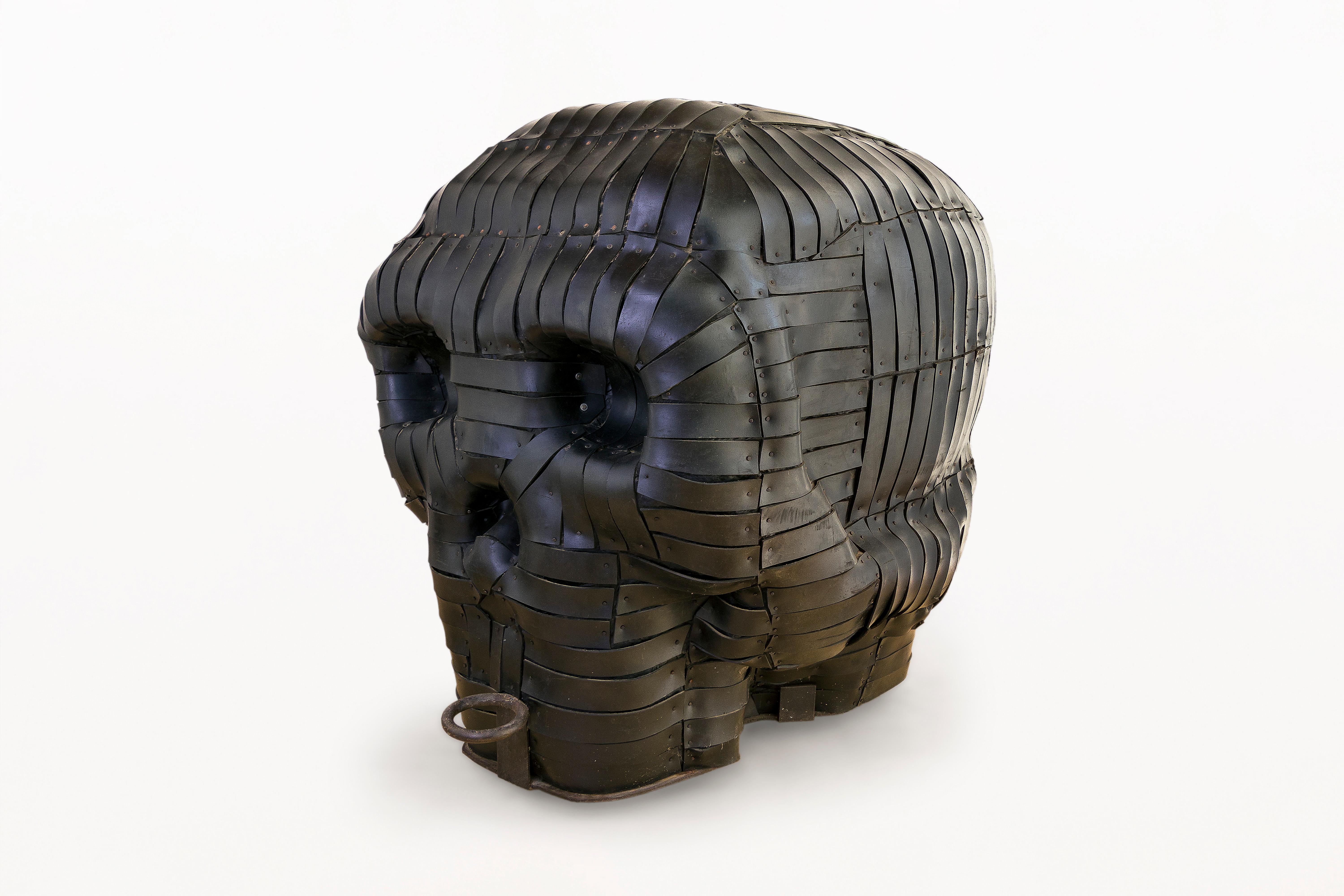 Gran escultura de calavera del artista español Gabriel, hacia 1990 Moderno en venta
