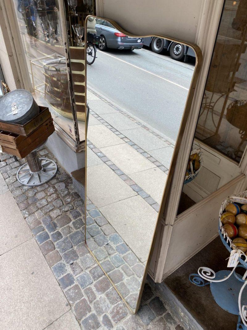 Laiton Grand miroir en laiton mi-siècle, Italie-Super Profile en vente