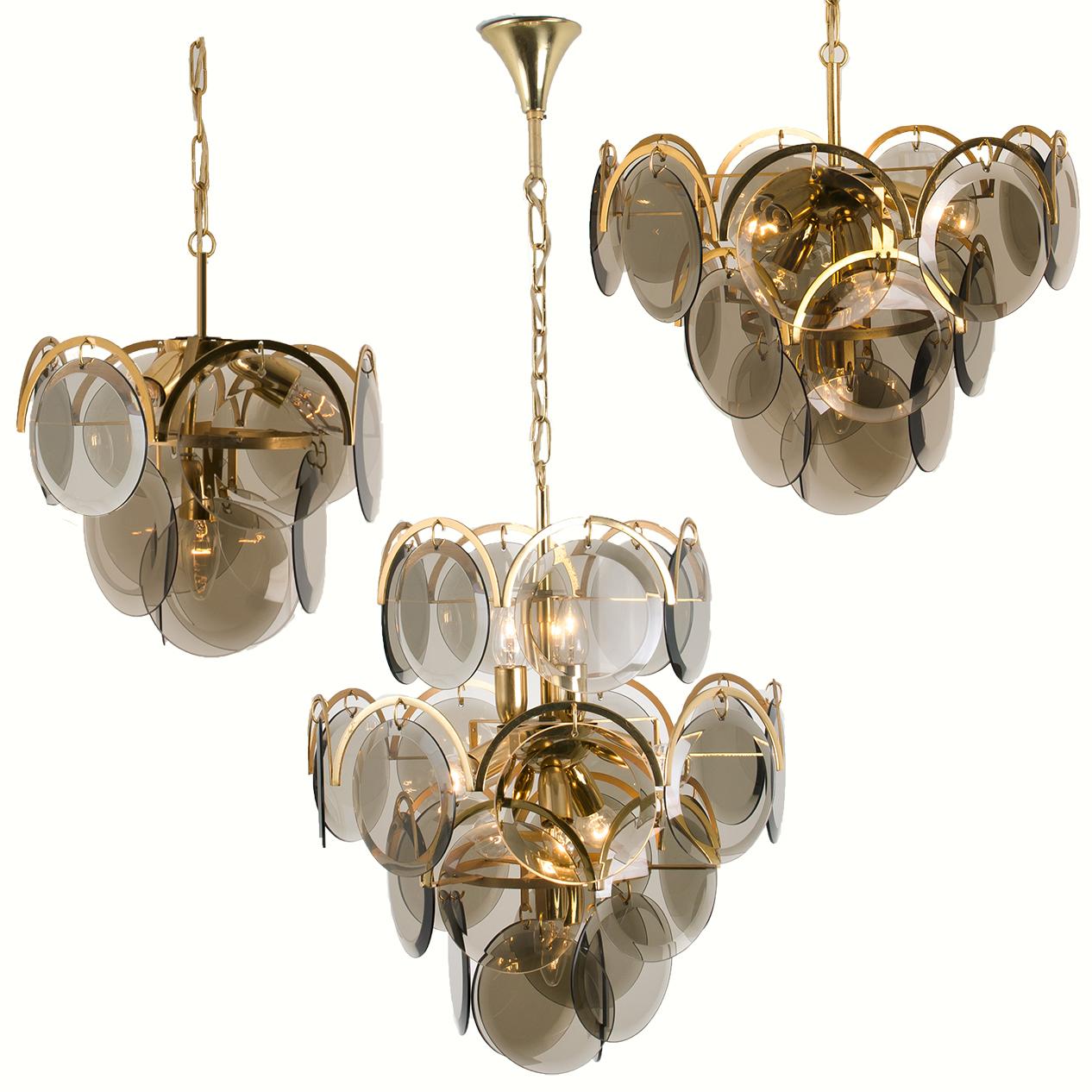 Large Smoked Glass and Brass Chandelier in the Style of Vistosi, Italy For Sale 9