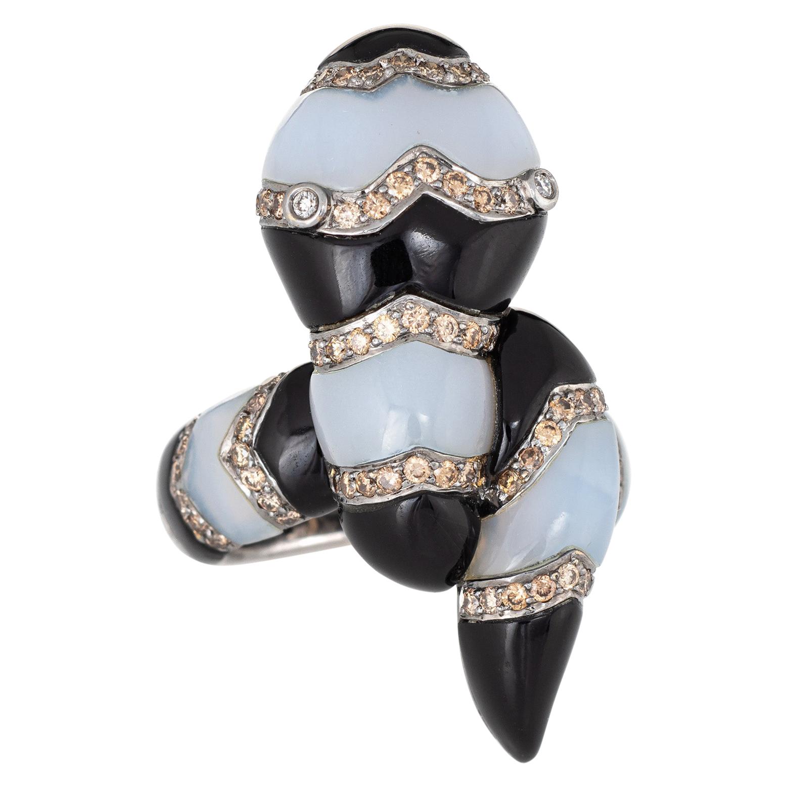 Large Snake Ring Estate Diamond Black Onyx Chalcedony 18 Karat Gold 7 Serpent
