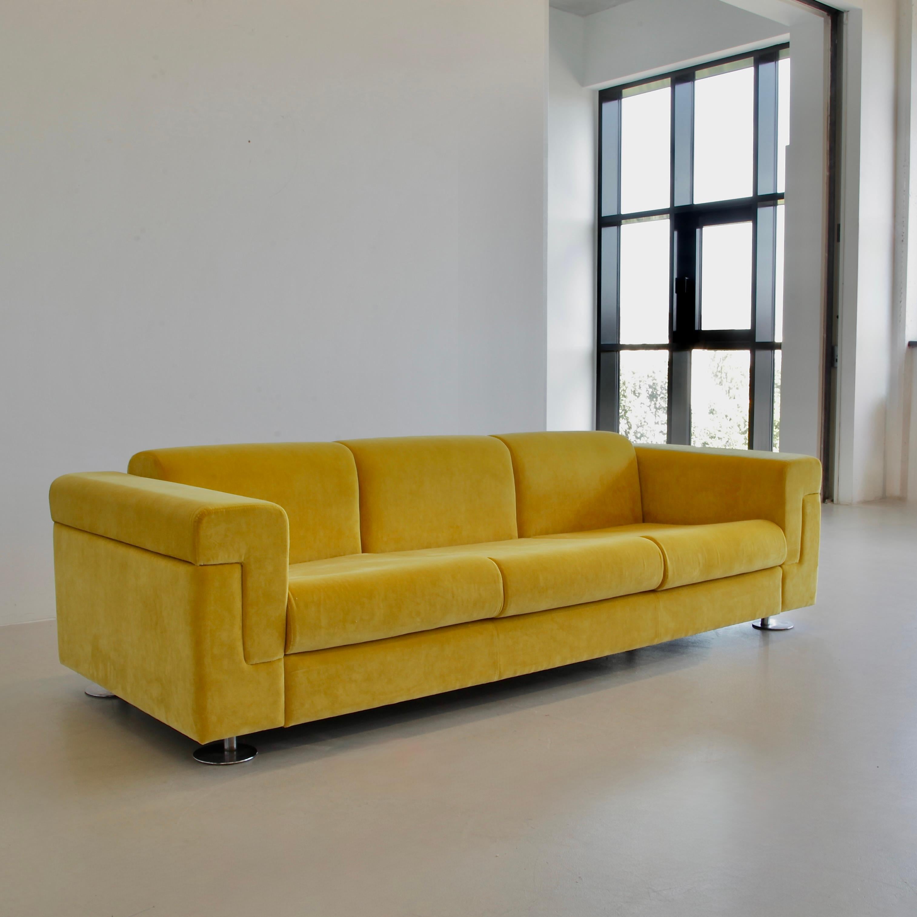 Sofá grande D120 de Valeria BORSANI y Alfredo BONETTI, TECNO MILANO 1966 Moderno de mediados de siglo en venta