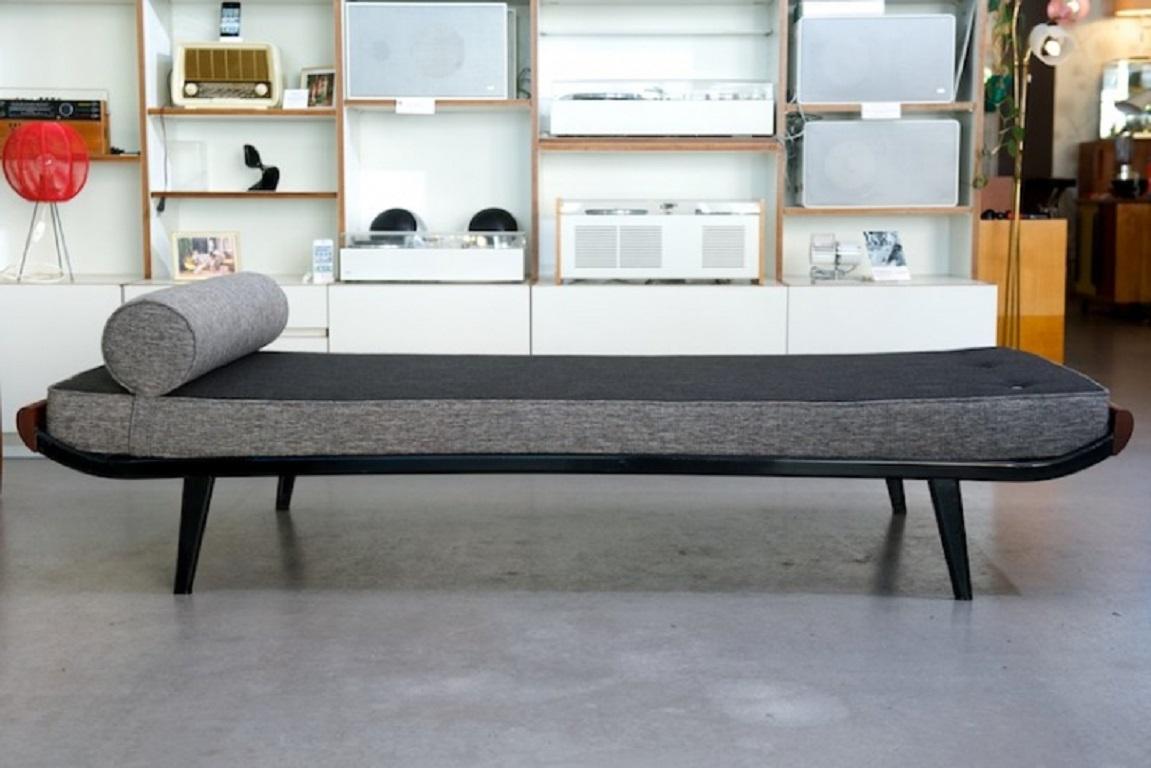 Large Sofa / Daybed Cleopatra by D. Cordemeijer, 1953, Gray / Anthracite For Sale 2