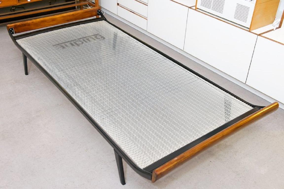 Large Sofa / Daybed Cleopatra by D. Cordemeijer, 1953, Gray For Sale 5