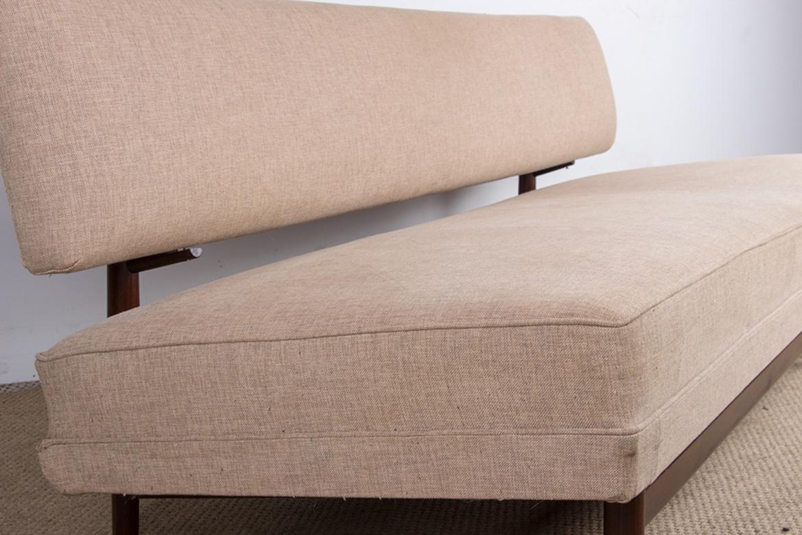 Grand canapé, banquette scandinave en teck et tissu neuf, 1960. en vente 4