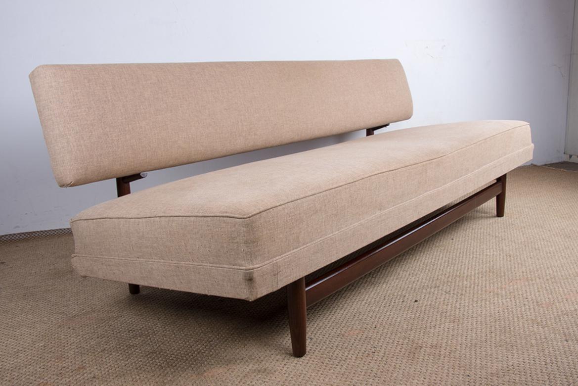 Grand canapé, banquette scandinave en teck et tissu neuf, 1960. en vente 1