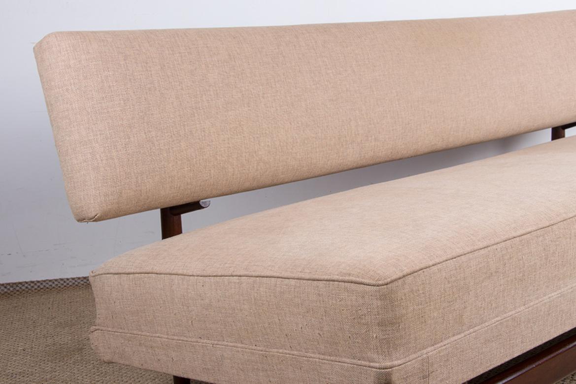 Grand canapé, banquette scandinave en teck et tissu neuf, 1960. en vente 2