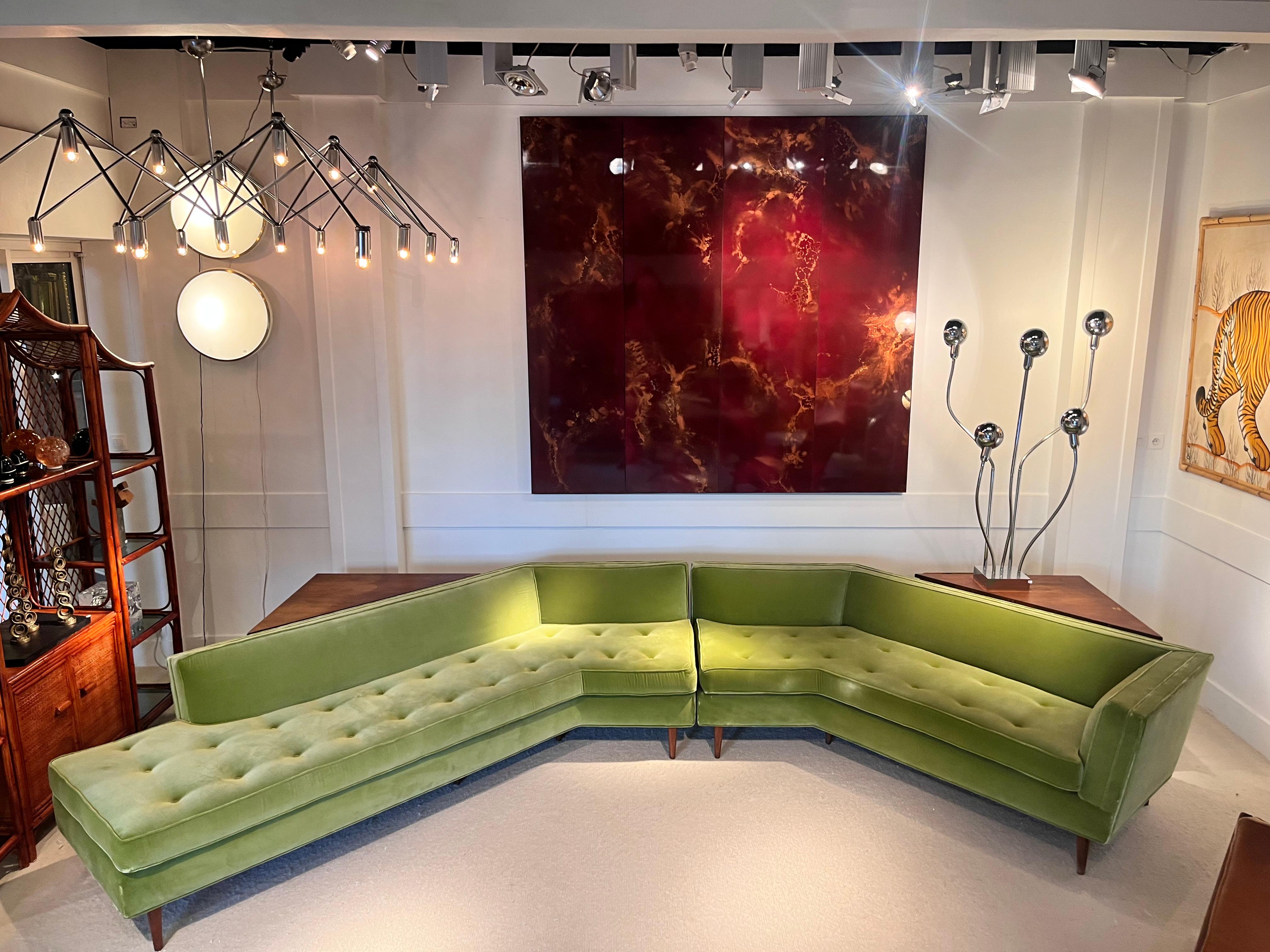 Large sofa in solid walnut and green velvet by Bertha Schaefer 2