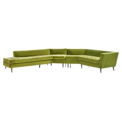 Großes Sofa aus massivem Nussbaumholz und grünem Samt von Bertha Schaefer