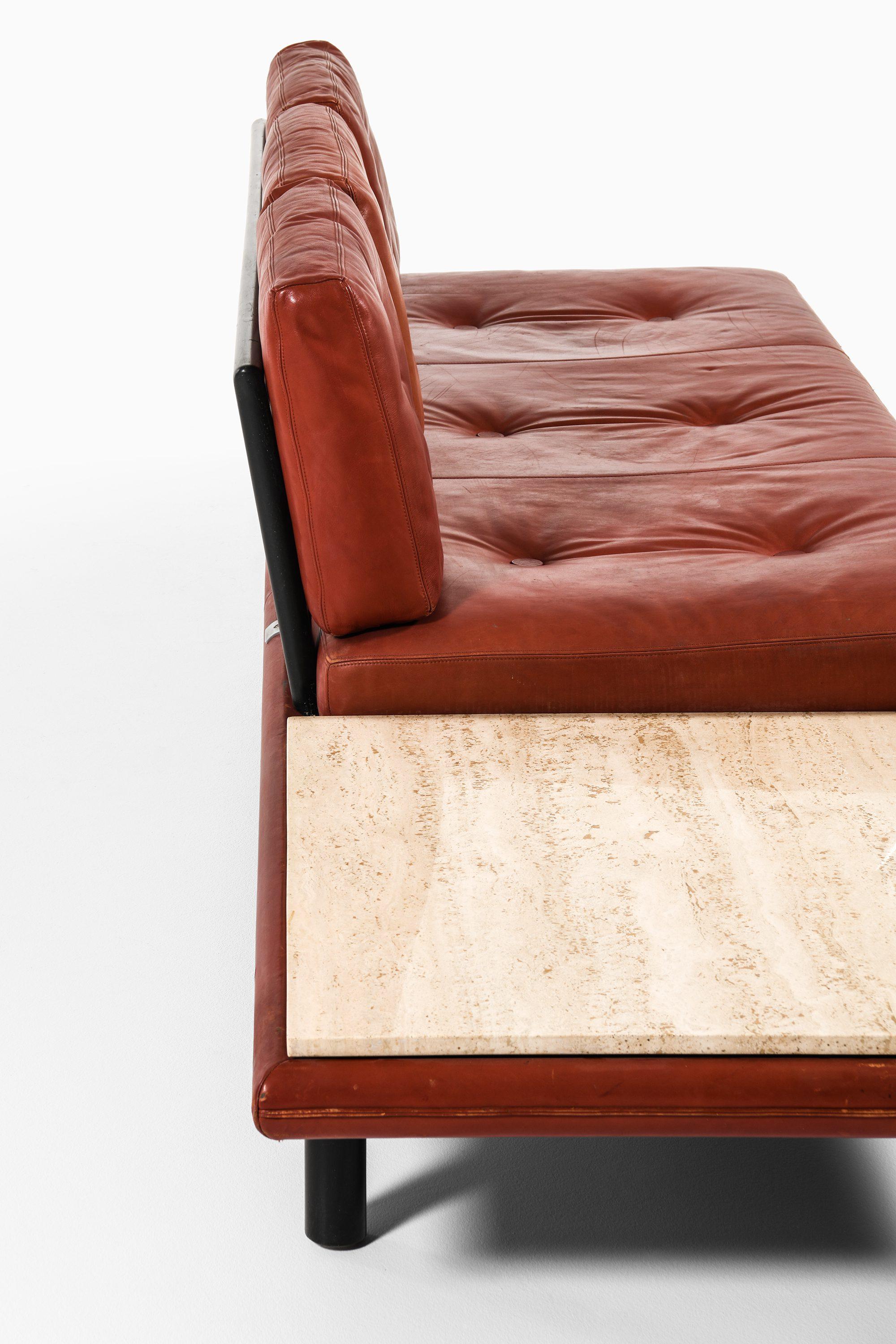 Sofá grande con mesa de cuero y madera lacada de Franz Köttgen, 1964 Alemán en venta
