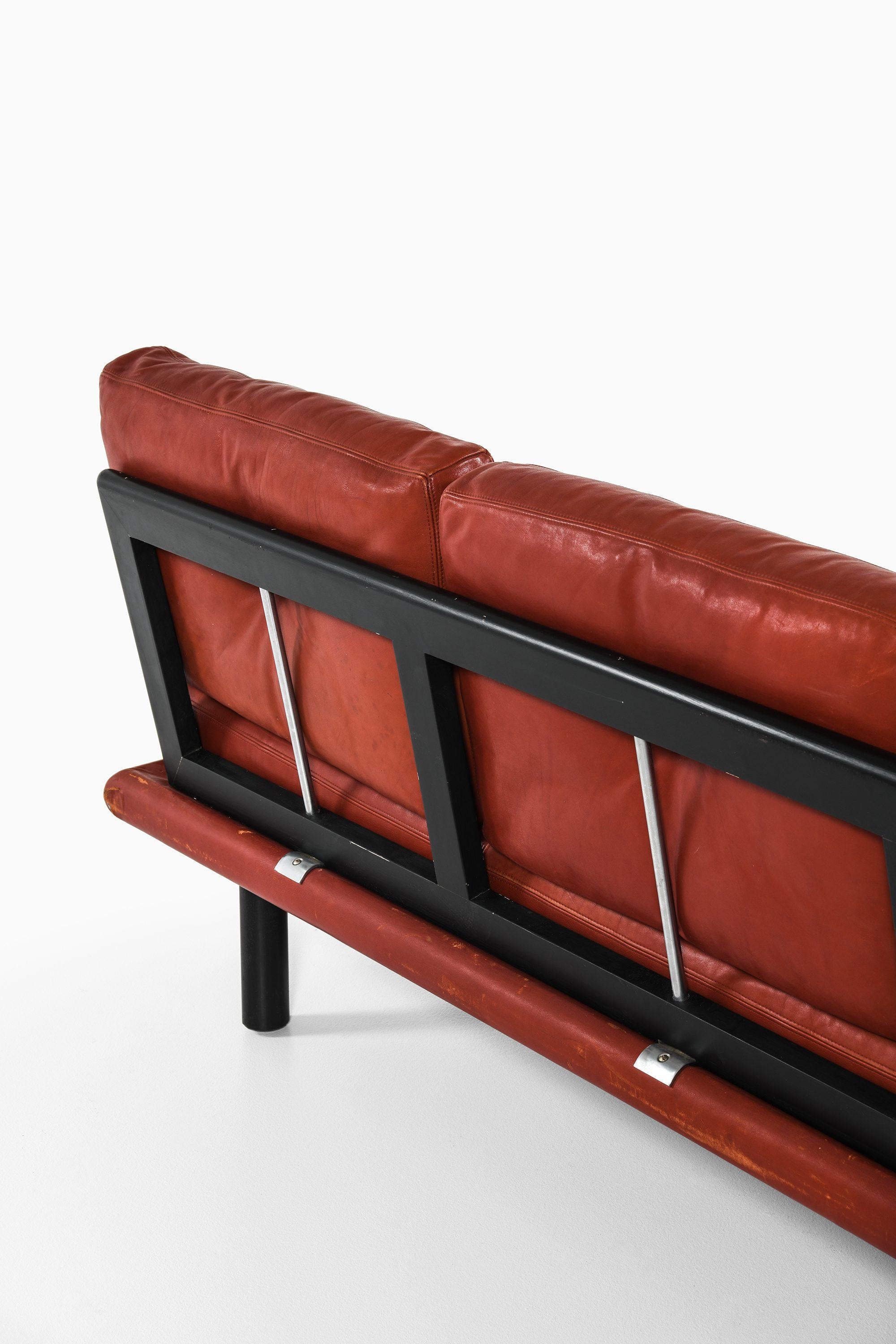 Sofá grande con mesa de cuero y madera lacada de Franz Köttgen, 1964 Madera en venta
