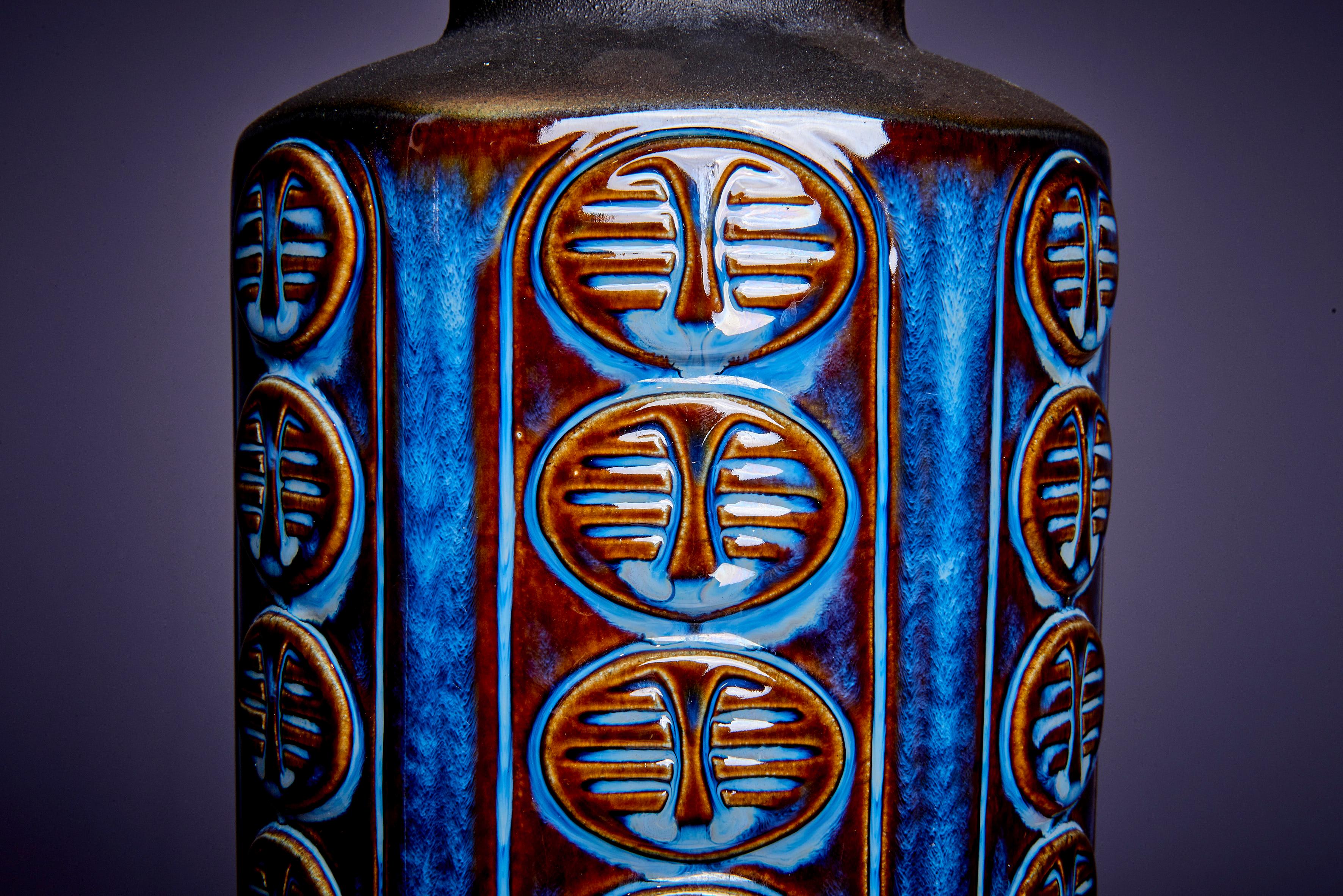 Große Soholm-Vase 3347 in klassischem Blau aus Dänemark 1960er Jahre (Dänisch) im Angebot