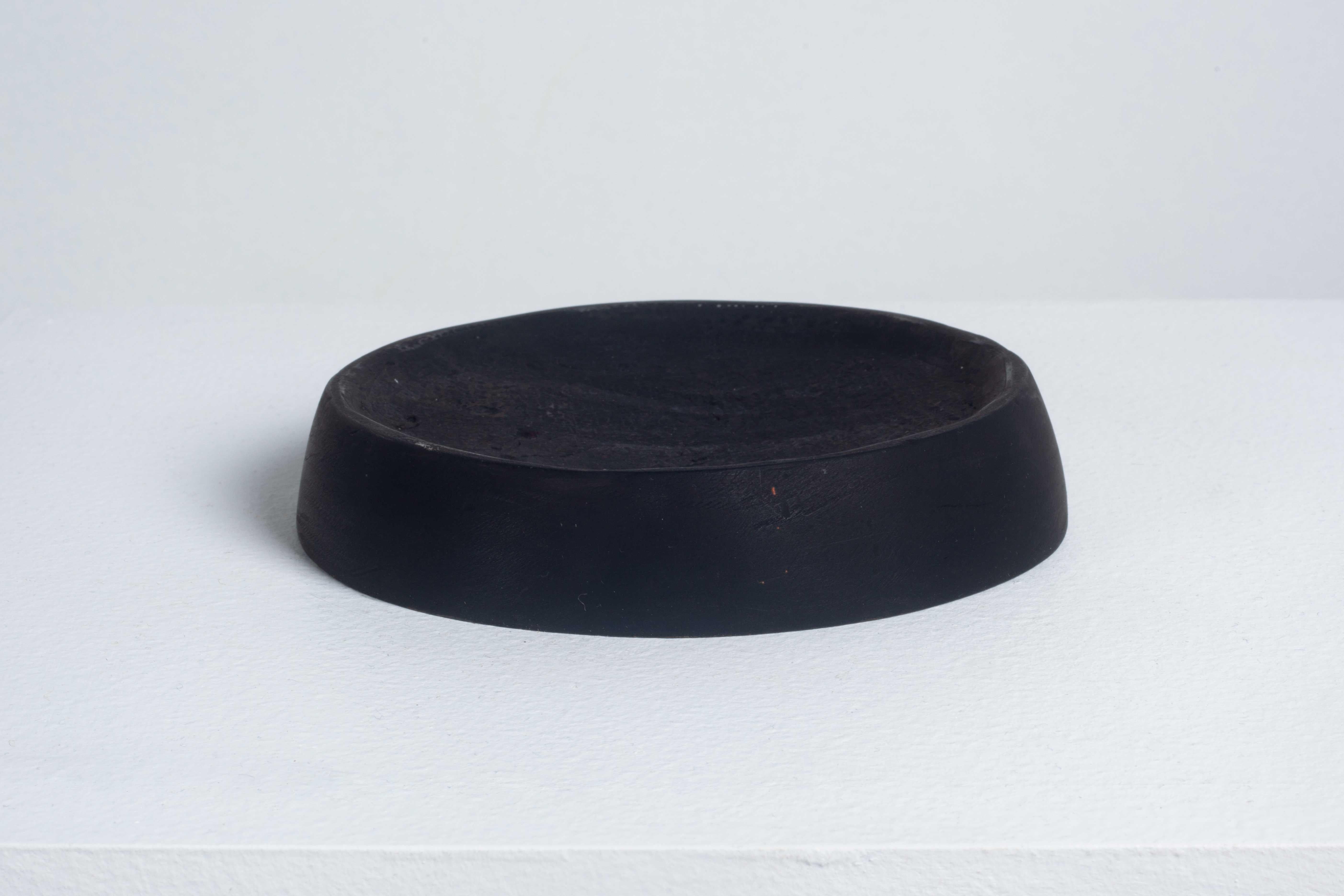Große Soli-Schachtel aus lackiertem und vergoldetem Holz für Studio Alchimia, Italien, 1990 2