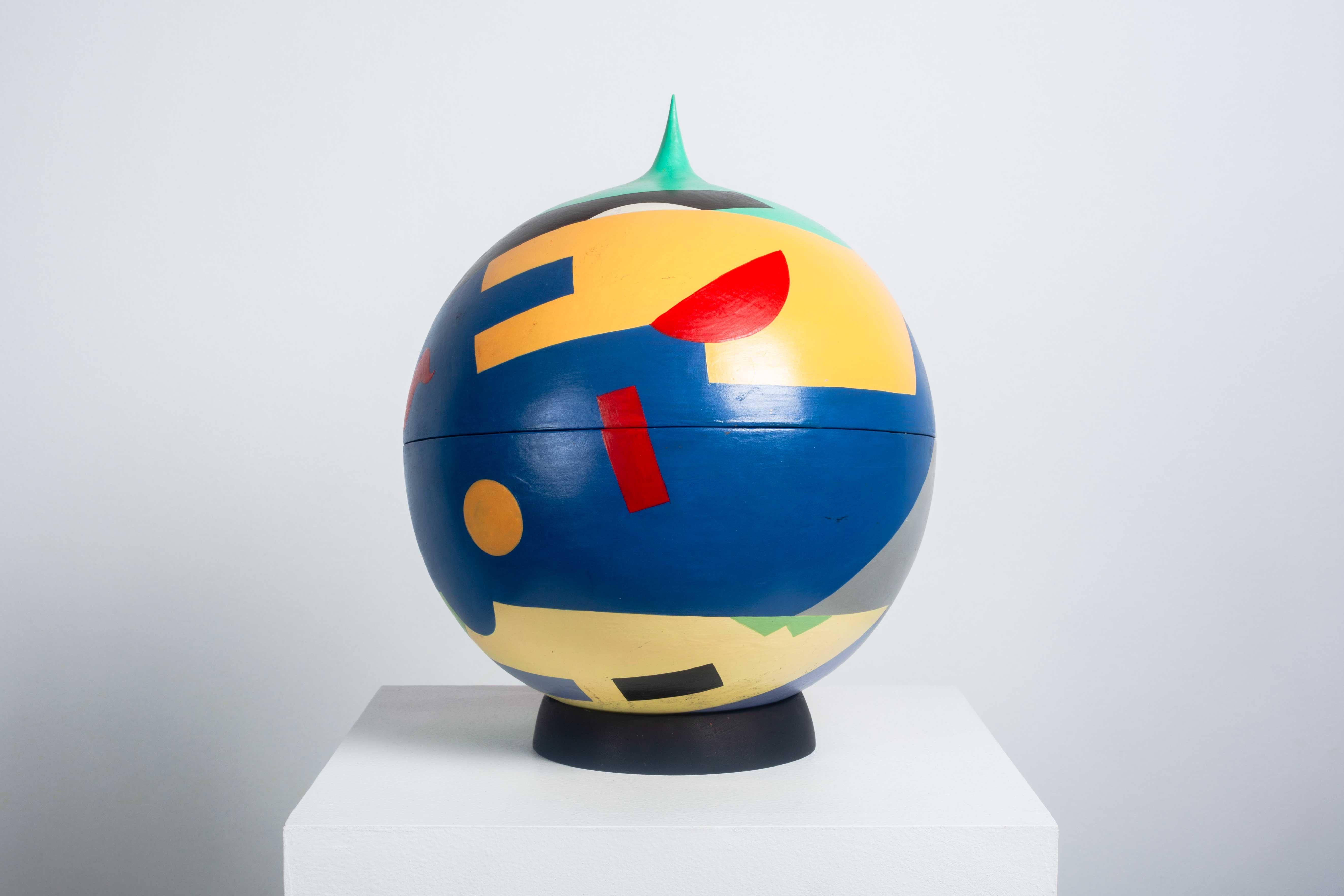 Große Soli-Schachtel aus lackiertem und vergoldetem Holz für Studio Alchimia, Italien, 1990 (Italienisch)