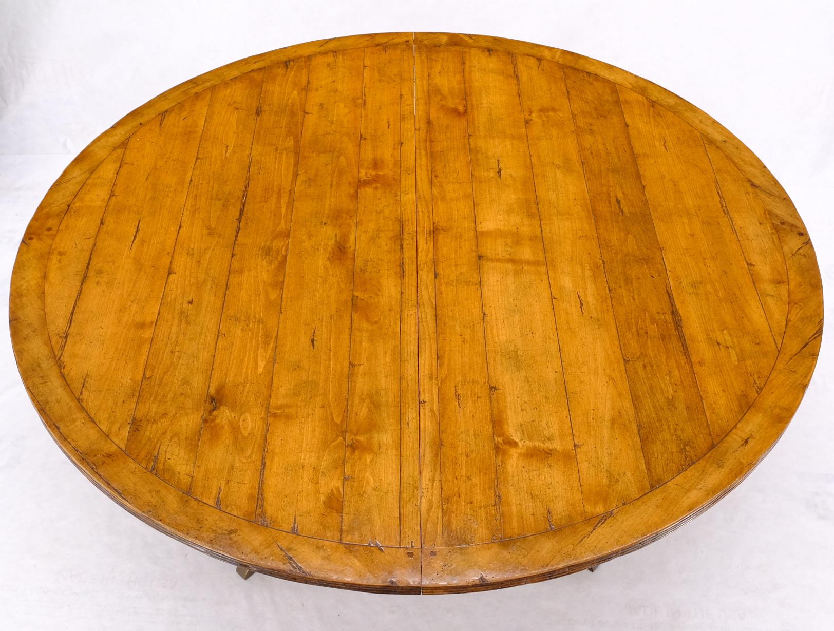 Unknown Large Solid Board Splayed Legs Round Dining Table One Leaf