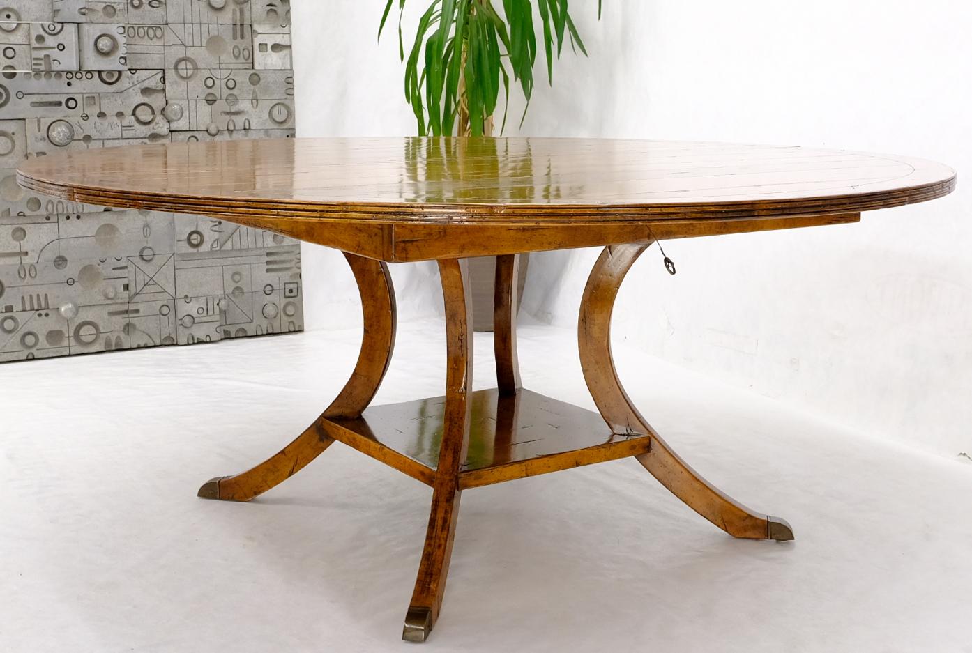 Large Solid Board Splayed Legs Round Dining Table One Leaf In Excellent Condition In Rockaway, NJ