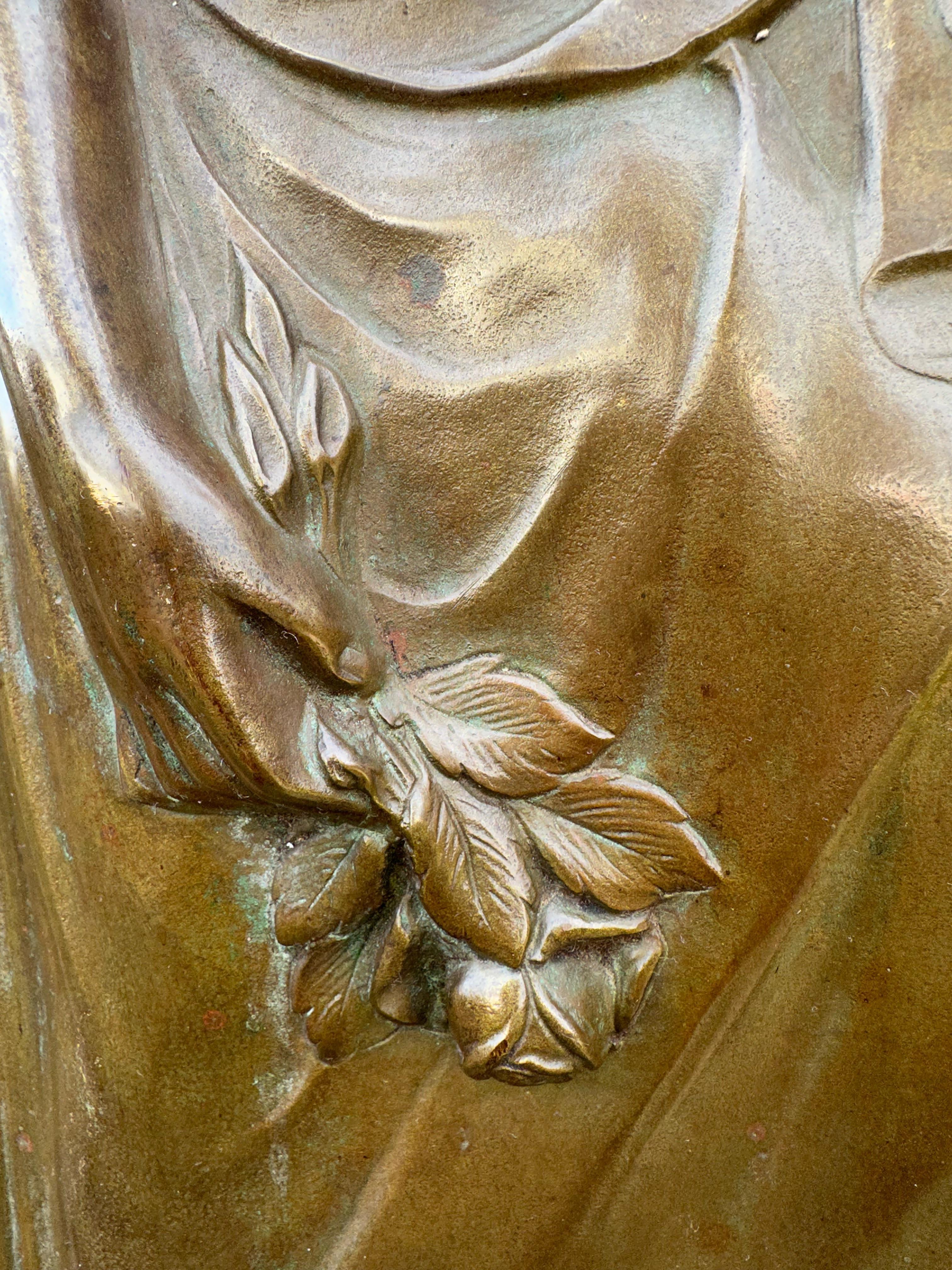 Large Solid Bronze Antique Jugendstil Wall Sculpture Plaque of a Mourning Female For Sale 11
