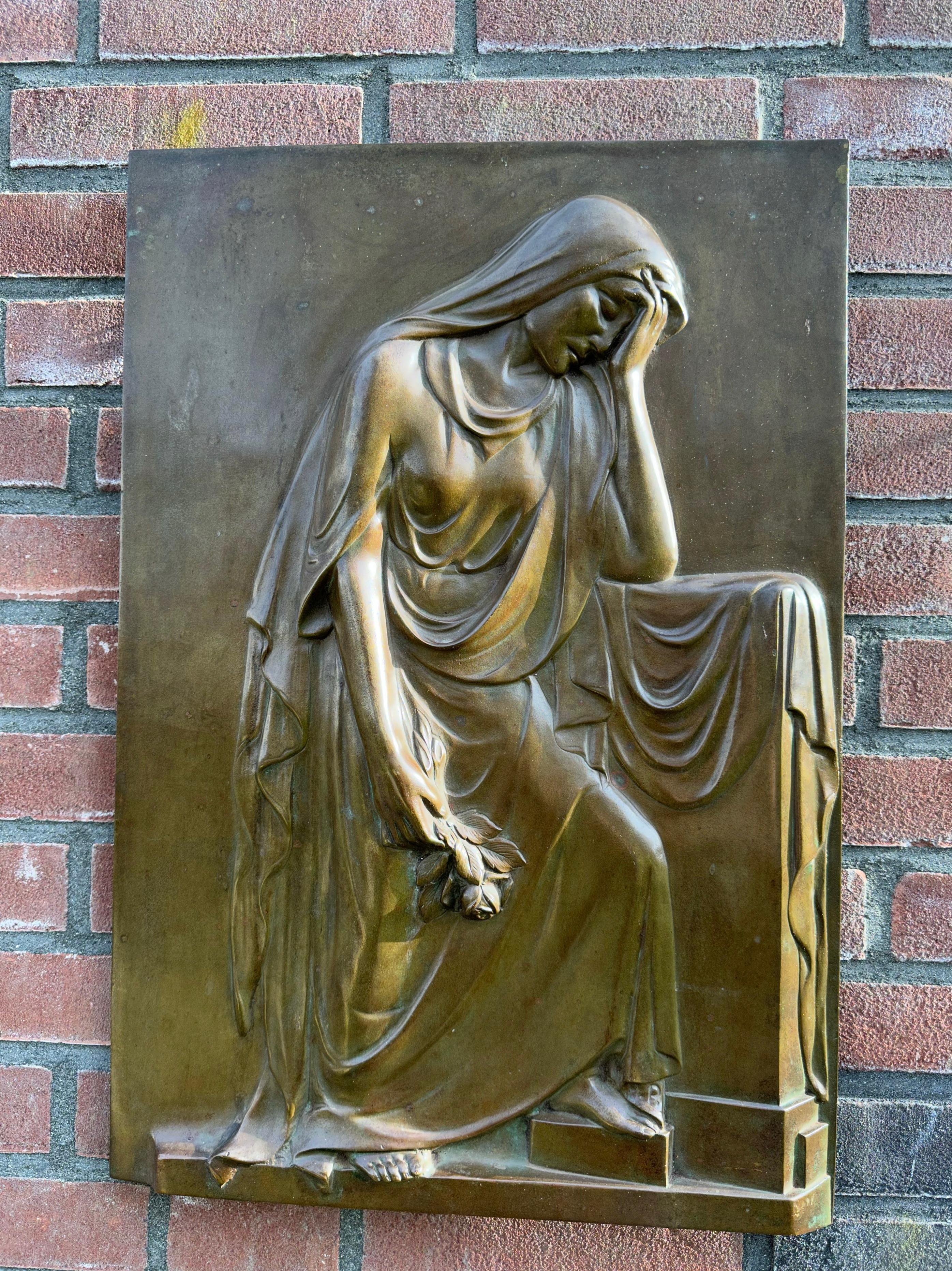 Large Solid Bronze Antique Jugendstil Wall Sculpture Plaque of a Mourning Female For Sale 1
