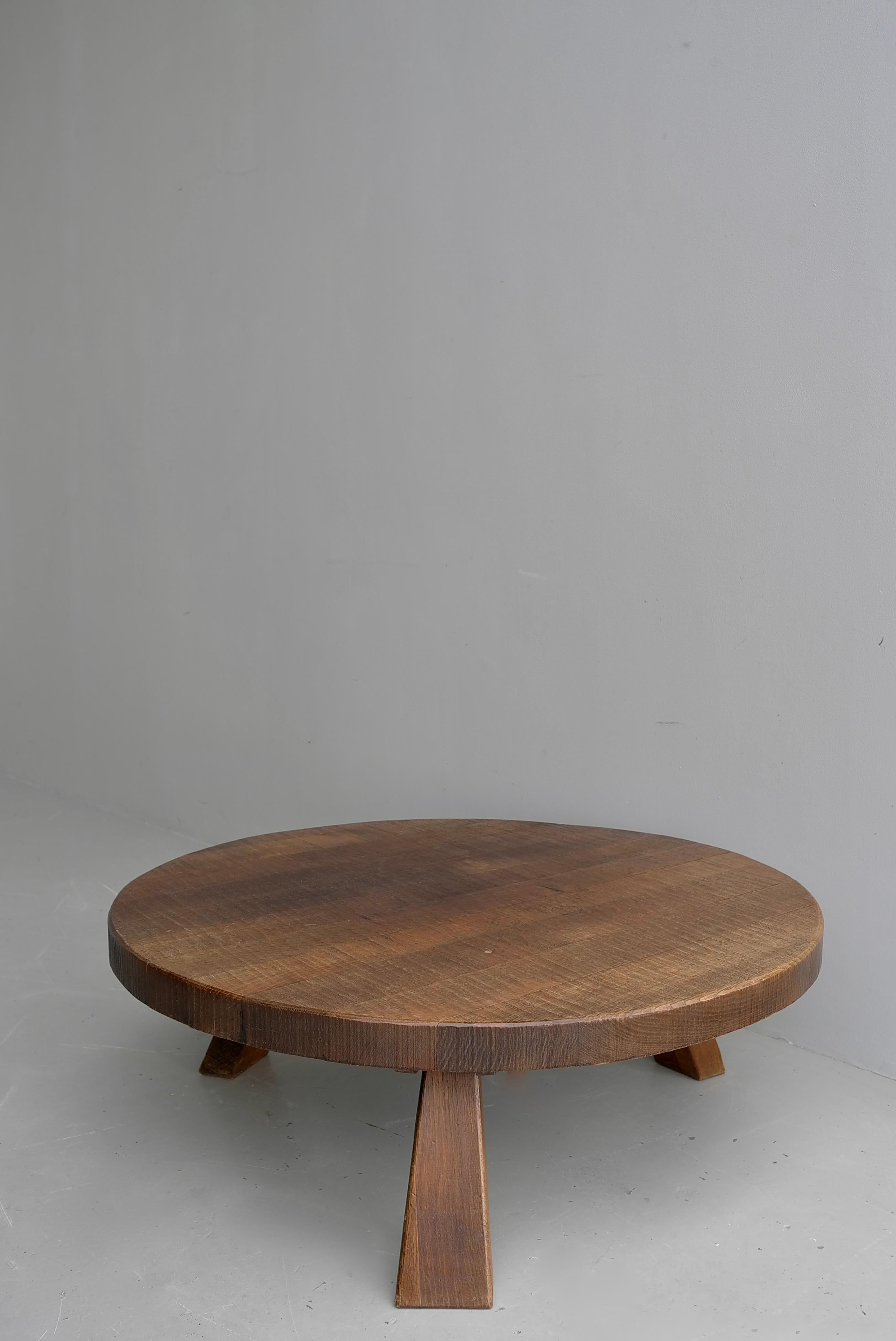 French Large Solid dark Oak Rustic Artisan Round Coffee Table, France, 1960s For Sale