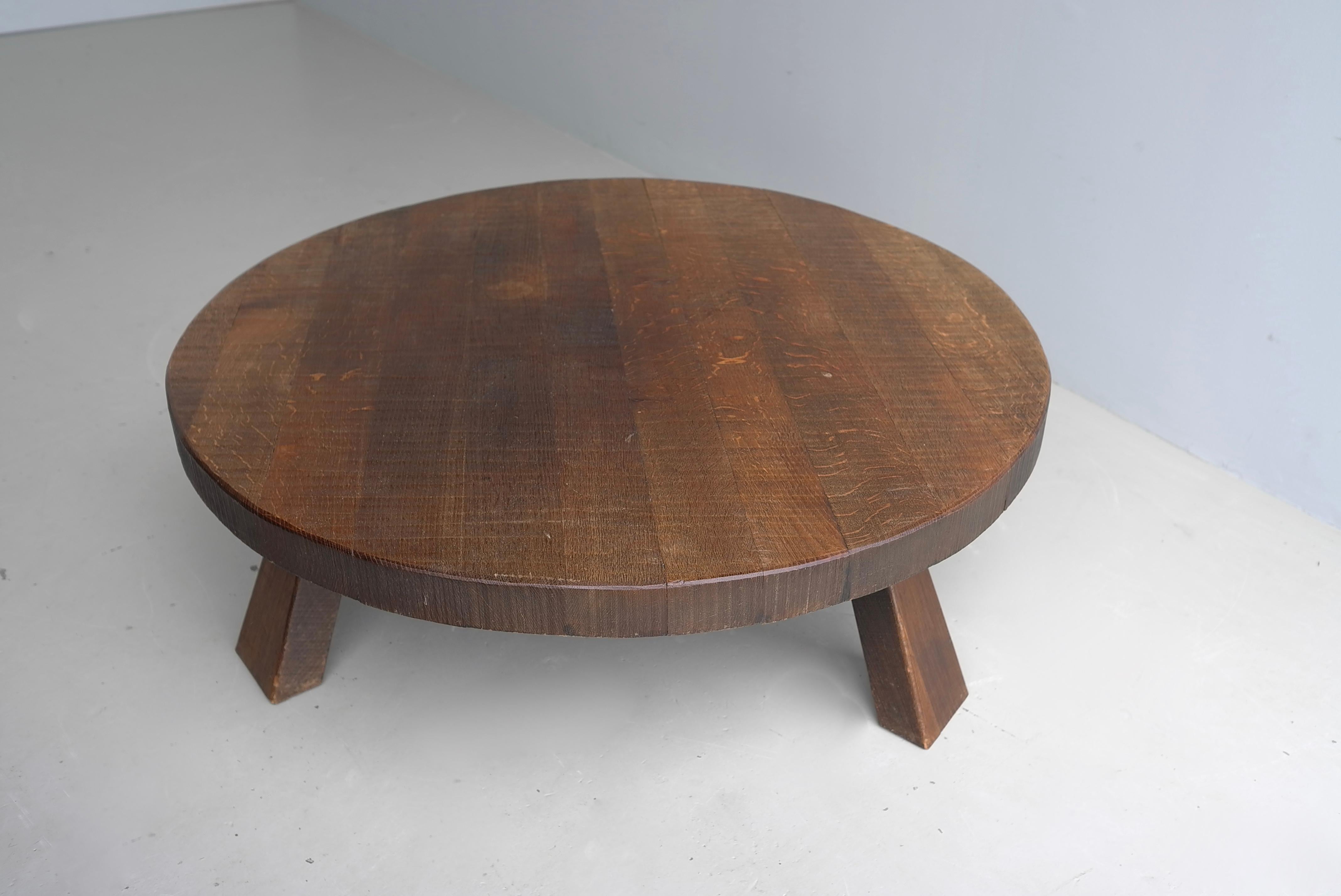 Large Solid dark Oak Rustic Artisan Round Coffee Table, France, 1960s For Sale 1