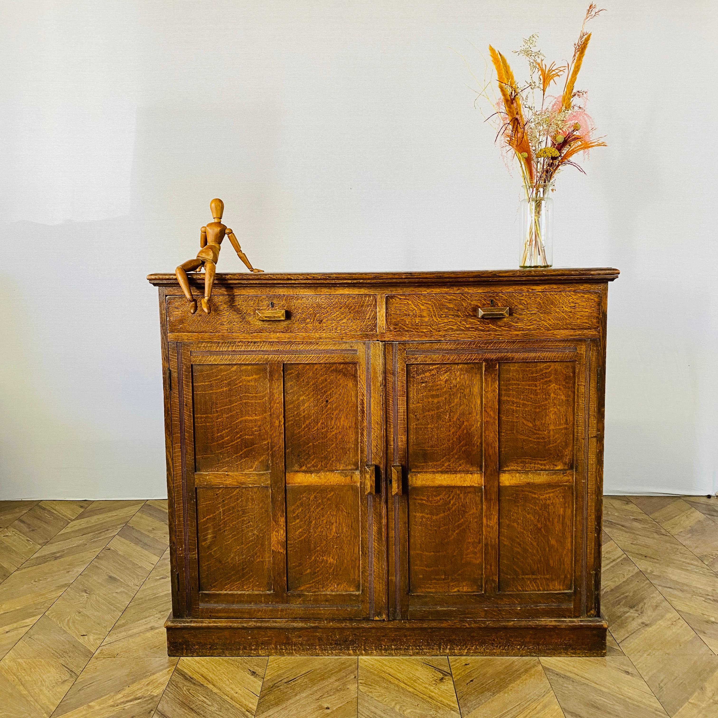 Large Solid Oak English Sideboard / Cabinet, 1920s In Fair Condition In Ely, GB