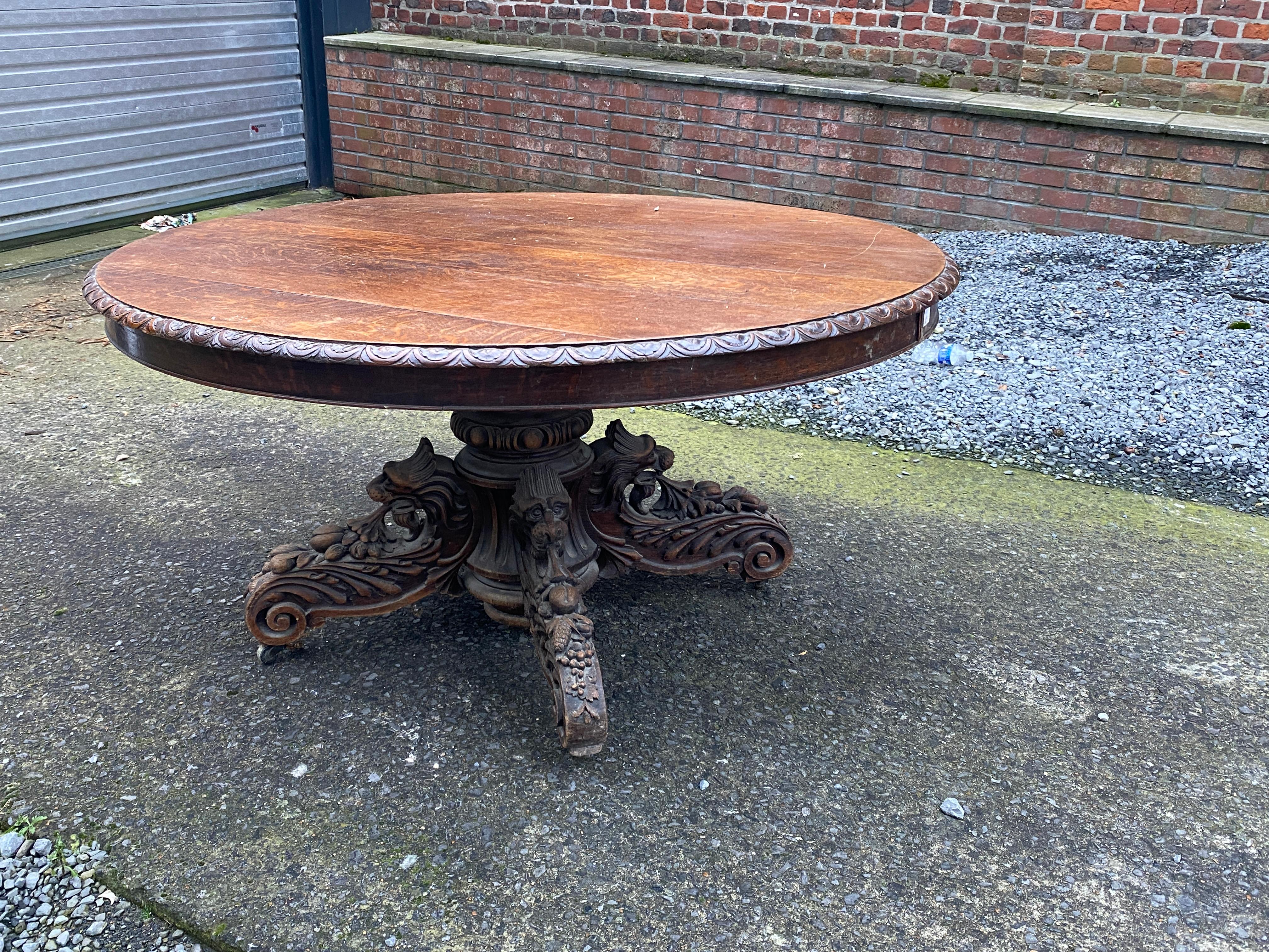 Large solid oak table in Louis XIII style, circa 1930 Maximum length 350 cm  For Sale 2