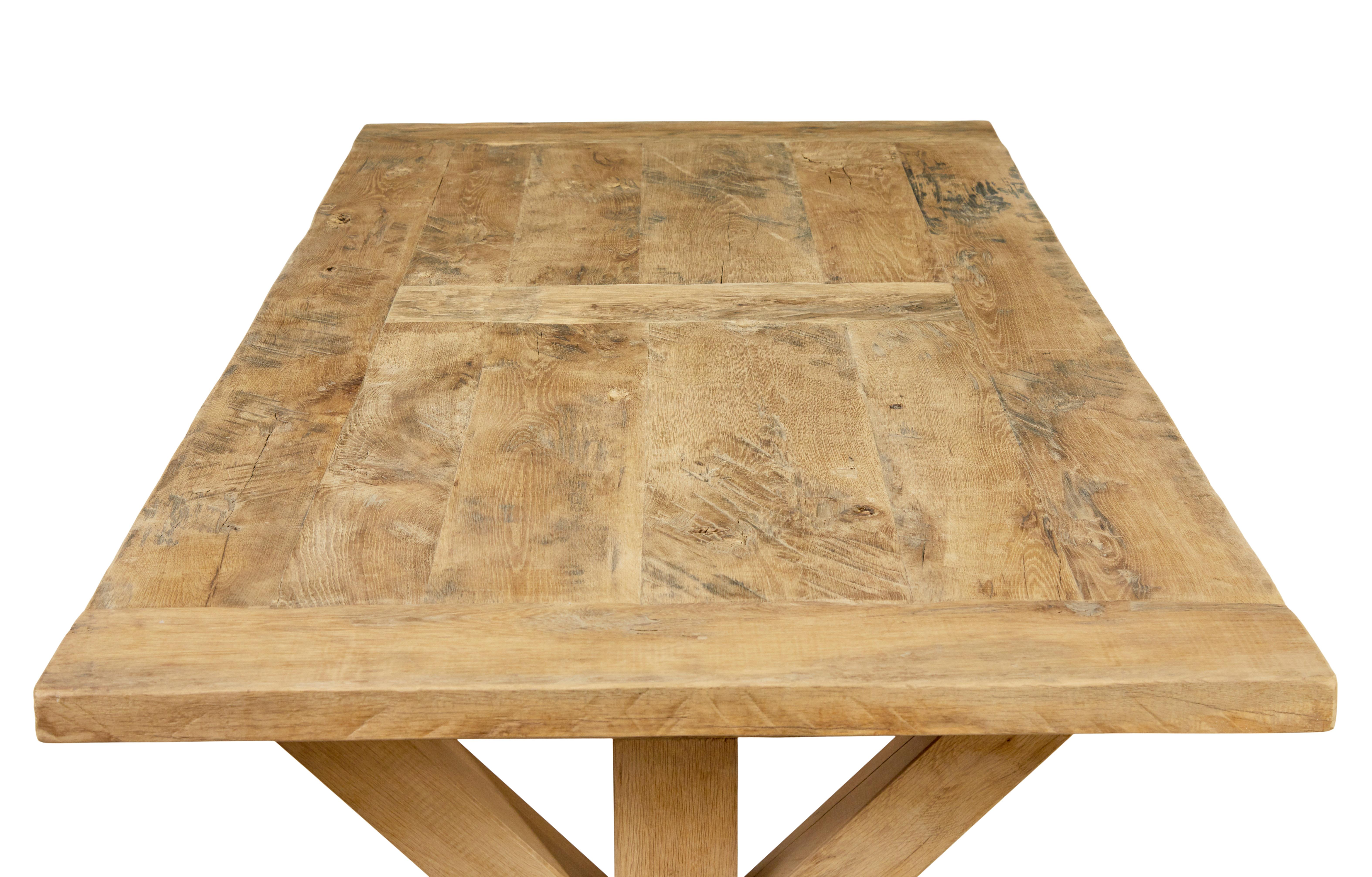 Large solid oak x frame dining table In Good Condition In Debenham, Suffolk