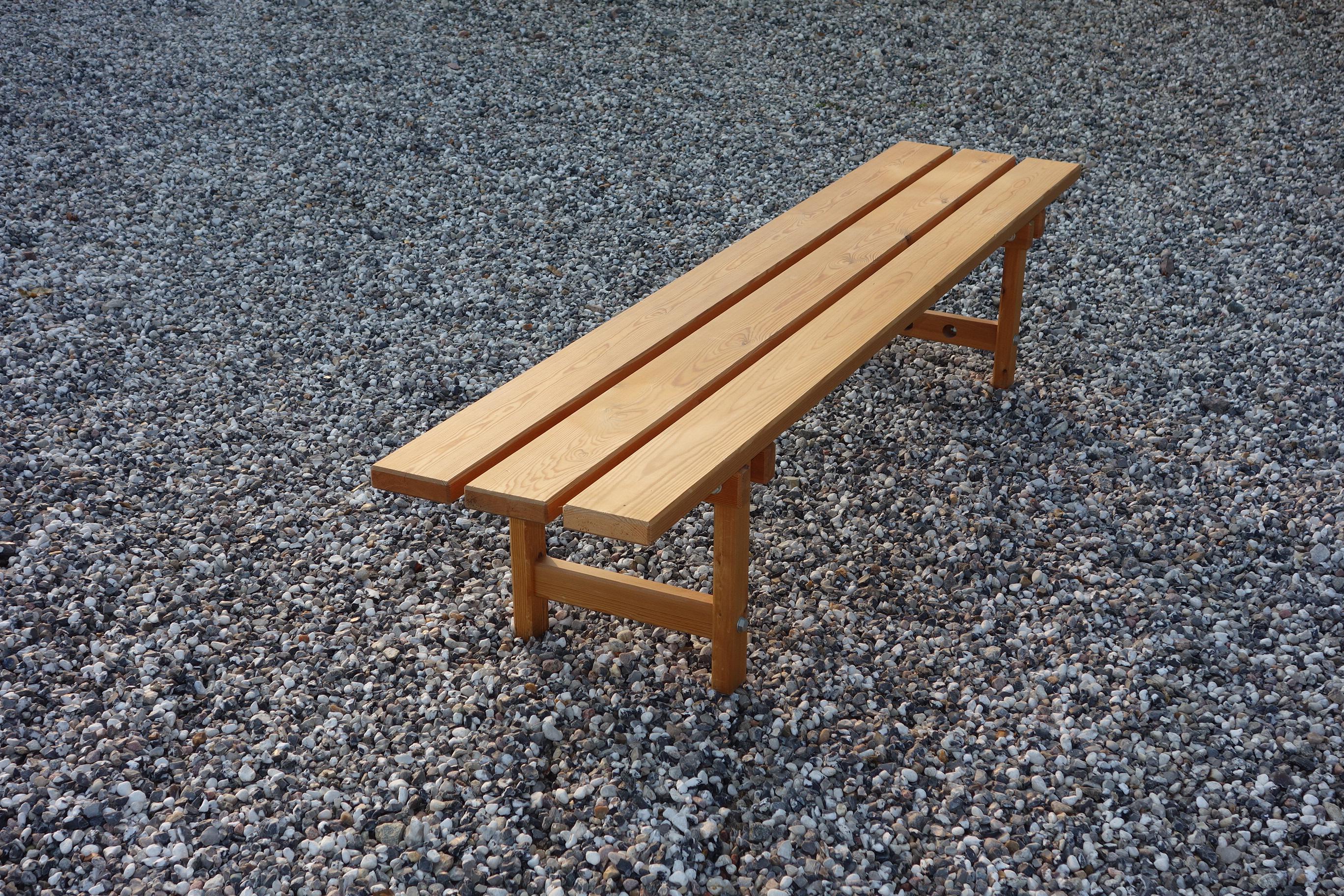 Late 20th Century Large Solid Pine Bench by Danish Architect Bernt Petersen, Scandinavian, 1970s For Sale