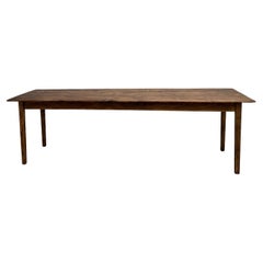 Gran mesa de granja de pino macizo con patas de husillo, hacia 1950