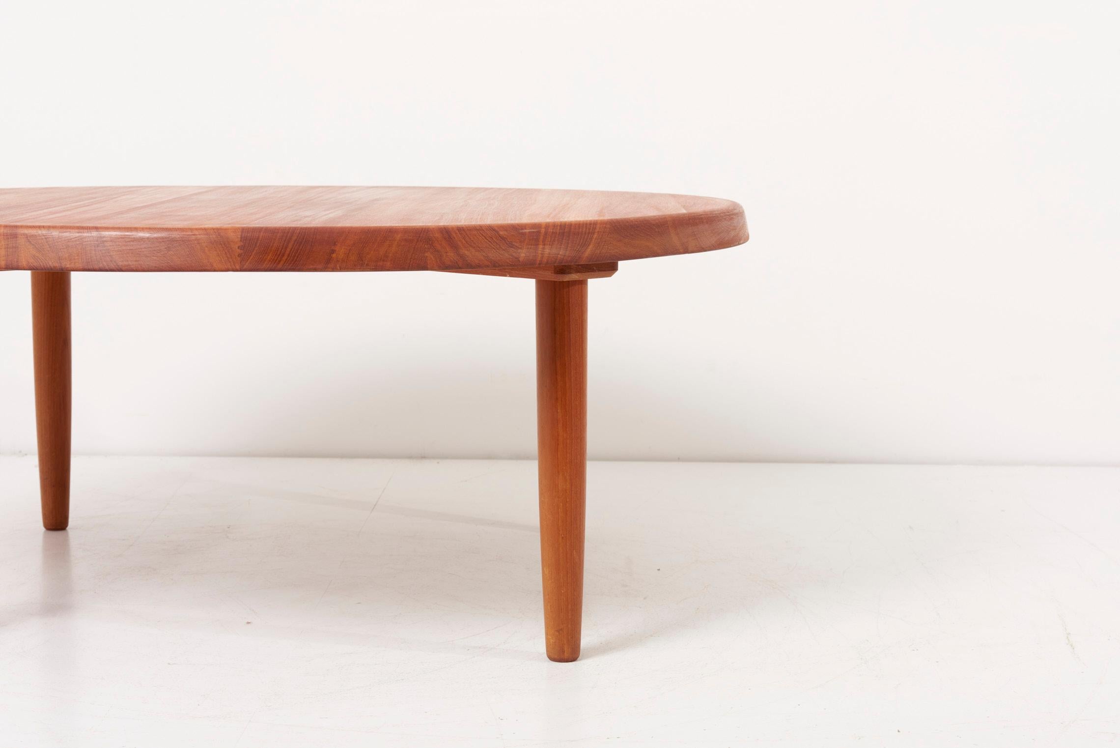 Large Solid Teak Coffee Table, 1960s Denmark For Sale 1