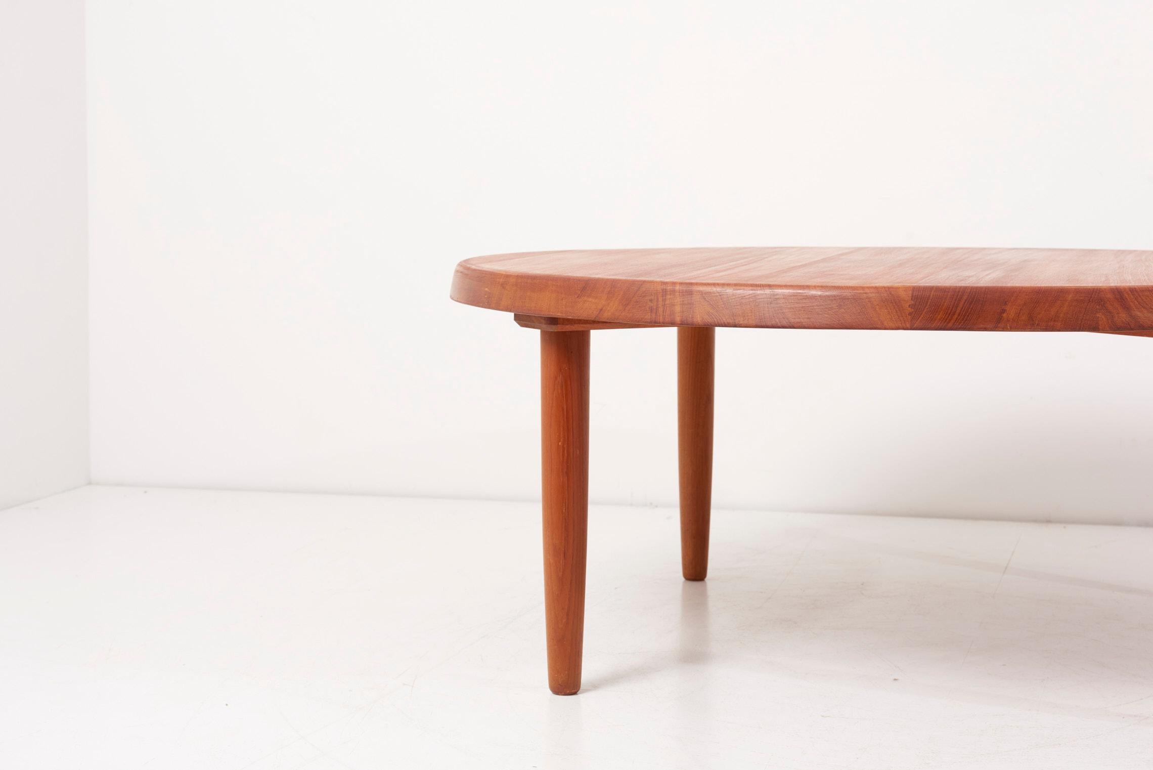 Large Solid Teak Coffee Table, 1960s Denmark For Sale 2
