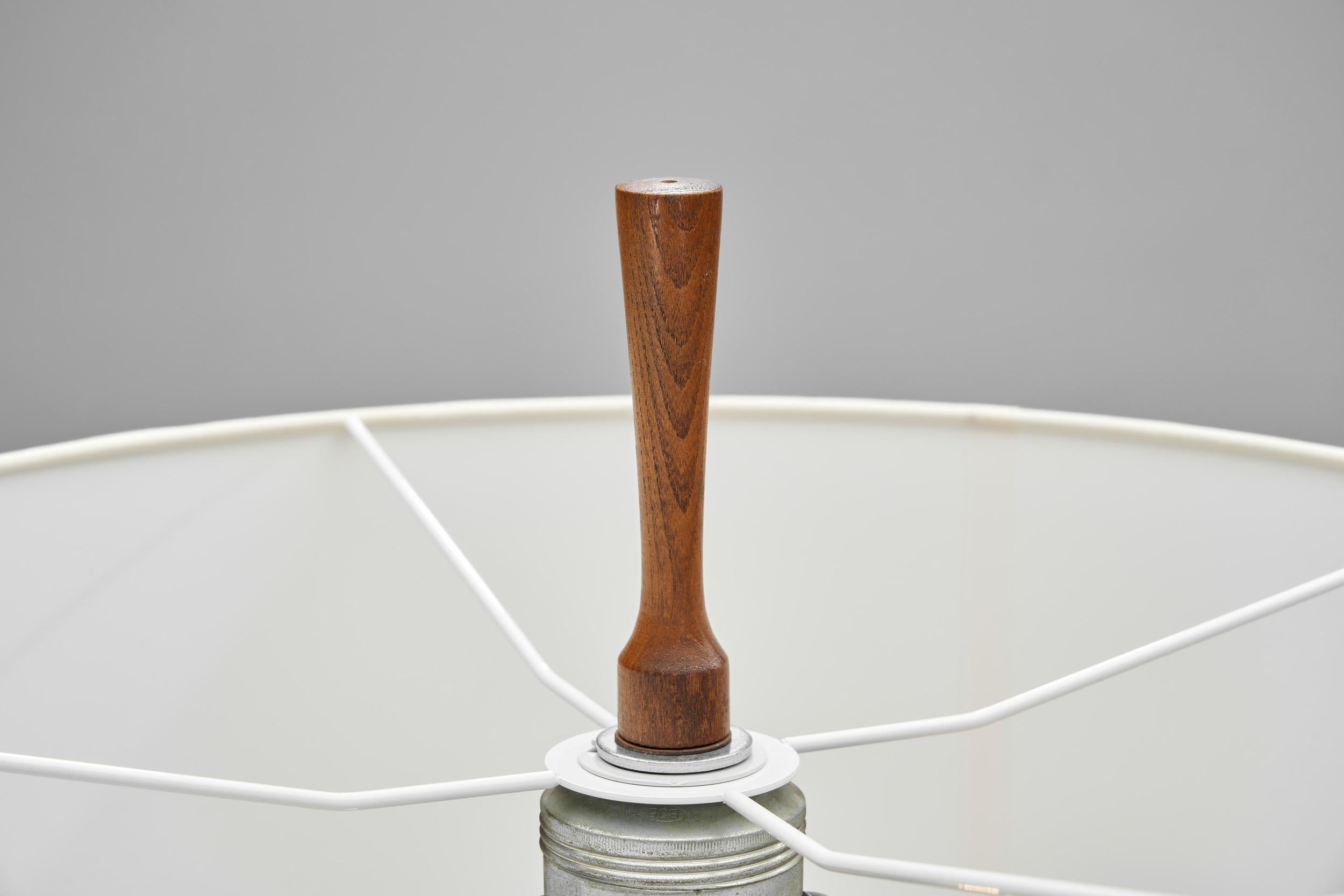 Large Solid Walnut Table Lamp, France 1970s For Sale 5