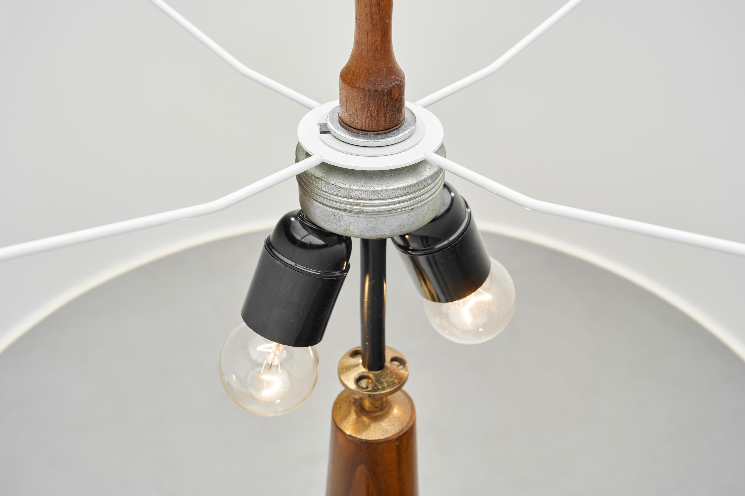 Large Solid Walnut Table Lamp, France 1970s For Sale 8
