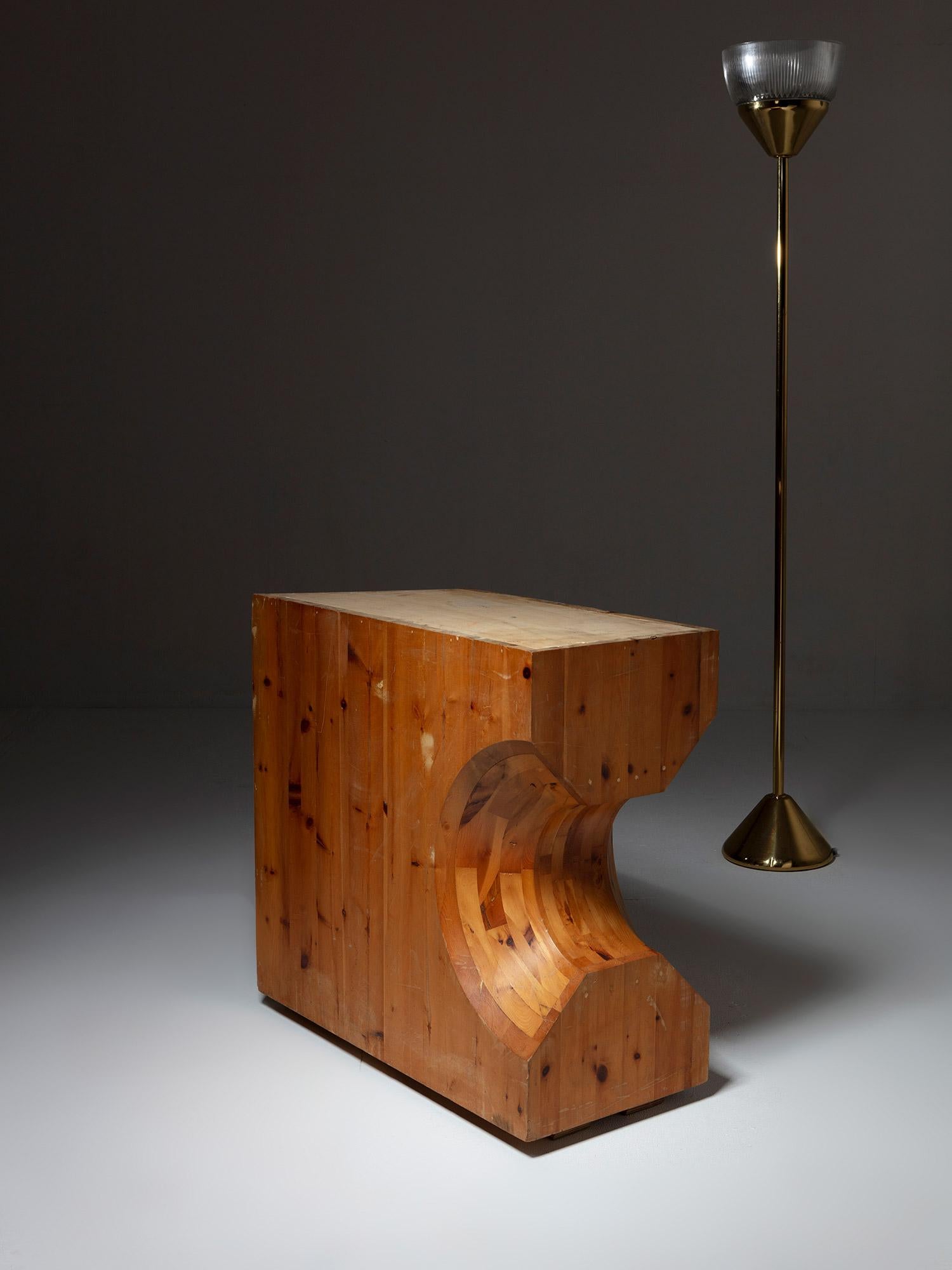 Gran escultura abstracta de madera maciza, Italia, años 70 en venta 1