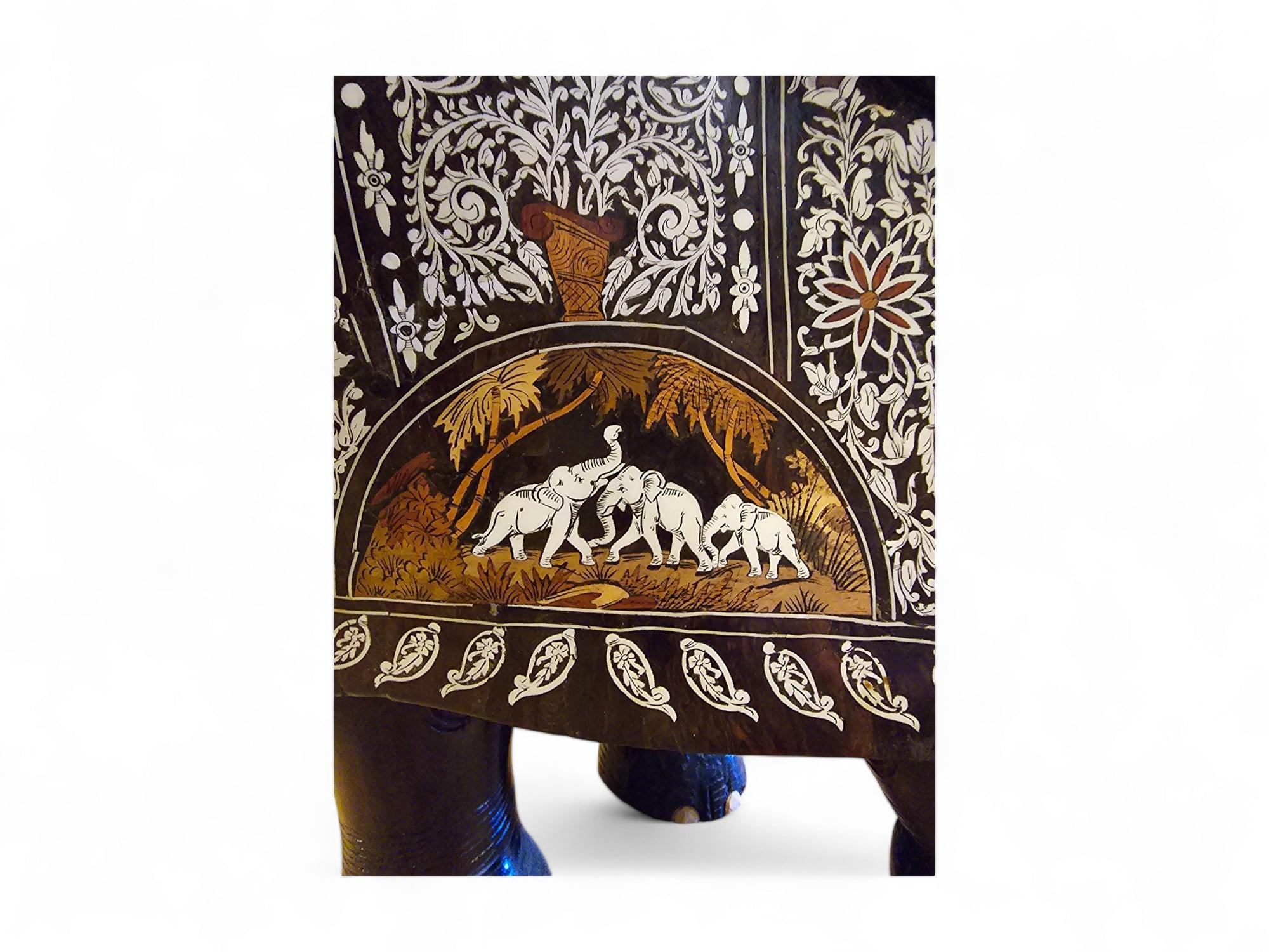Grande elefante in legno massiccio intagliato - India, primi anni del 1900 in vendita 4