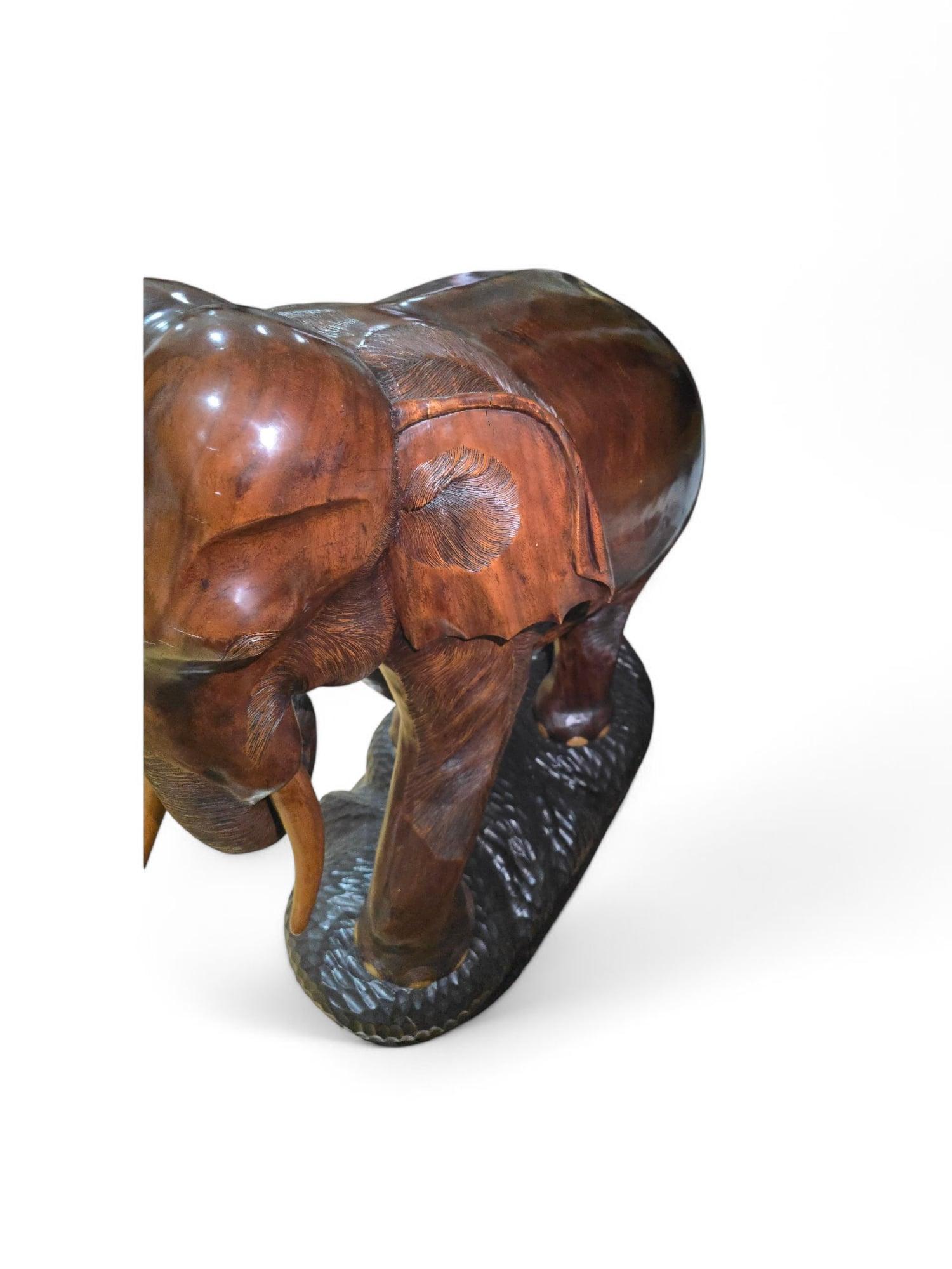 Elefante grande in Wood - anni '50  120 cm In condizioni buone in vendita a Madrid, ES