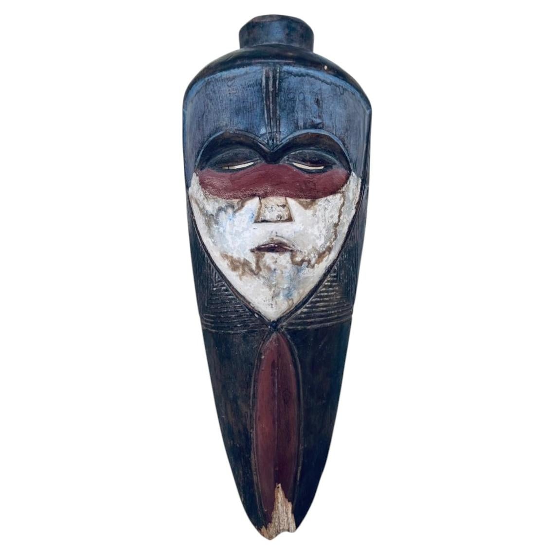 Large SONGYE mask in noble wood circa 1900 For Sale