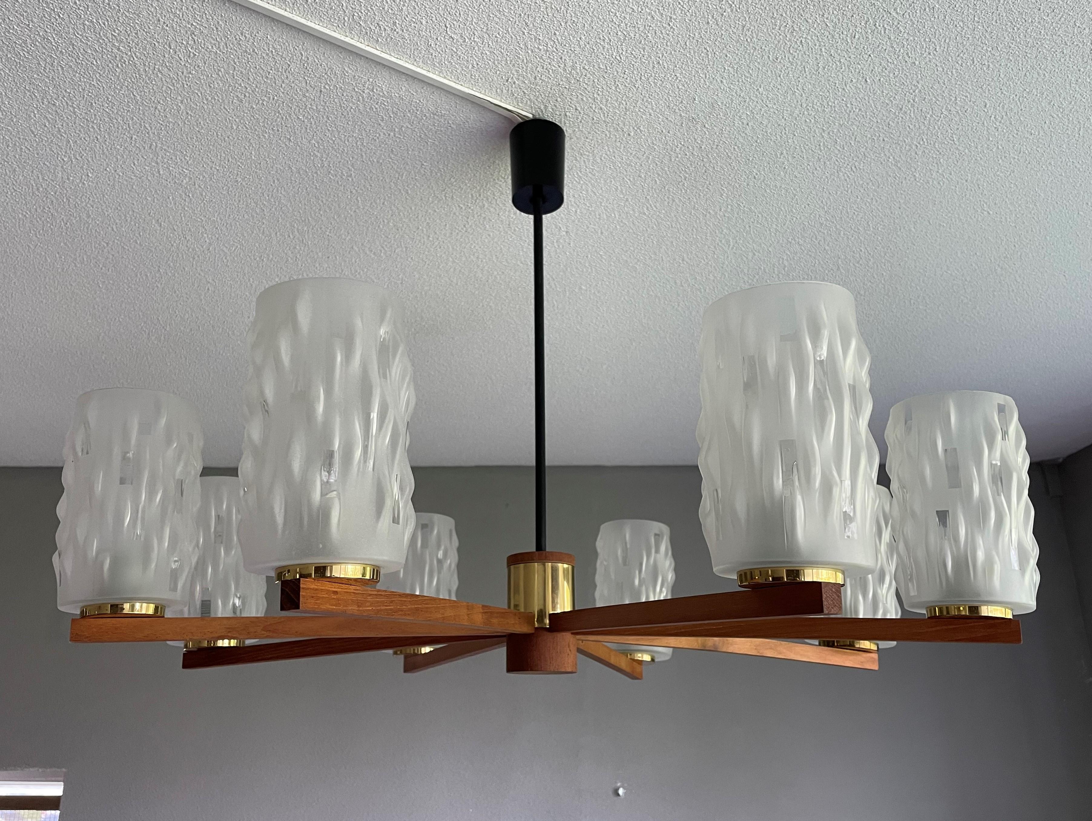 Large & Sophisticated Mid-Century Modern 8 Light Chandelier W. Art Glass Shades For Sale 2
