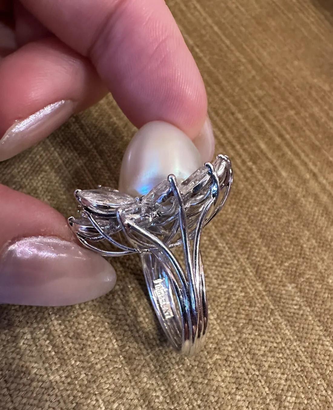 Large South Sea Pearl & Diamond Cocktail Ring by Tibor in Platinum In Excellent Condition For Sale In La Jolla, CA