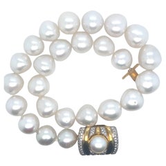 Large South Sea Pearls With Interchangable Clasp