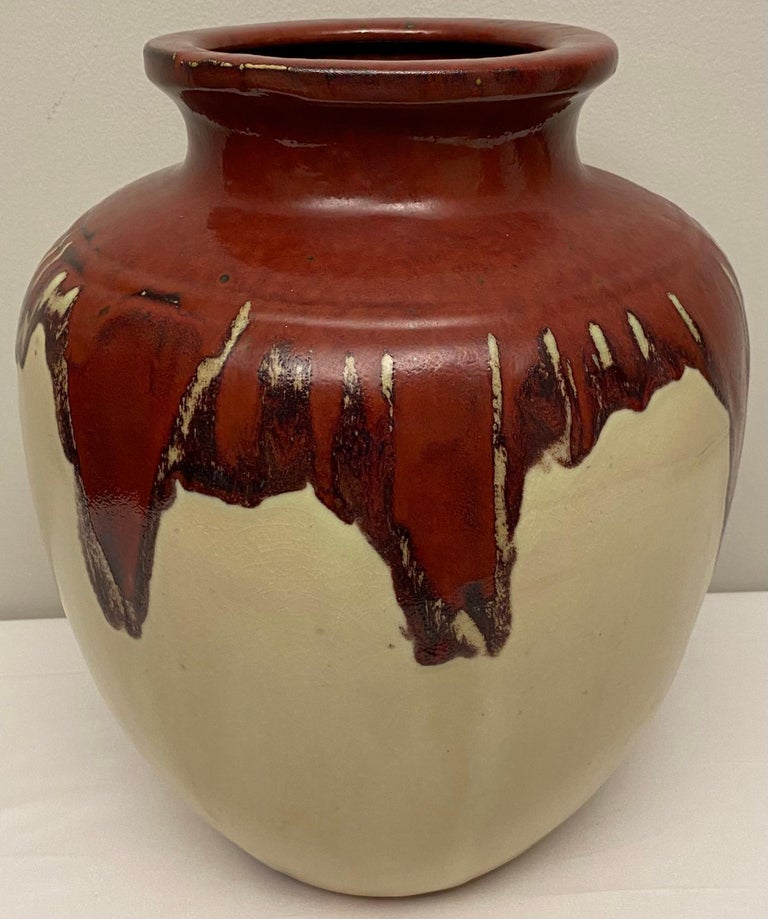 Large Southwest Style Ceramic Pottery Floor Vase or Centerpiece For