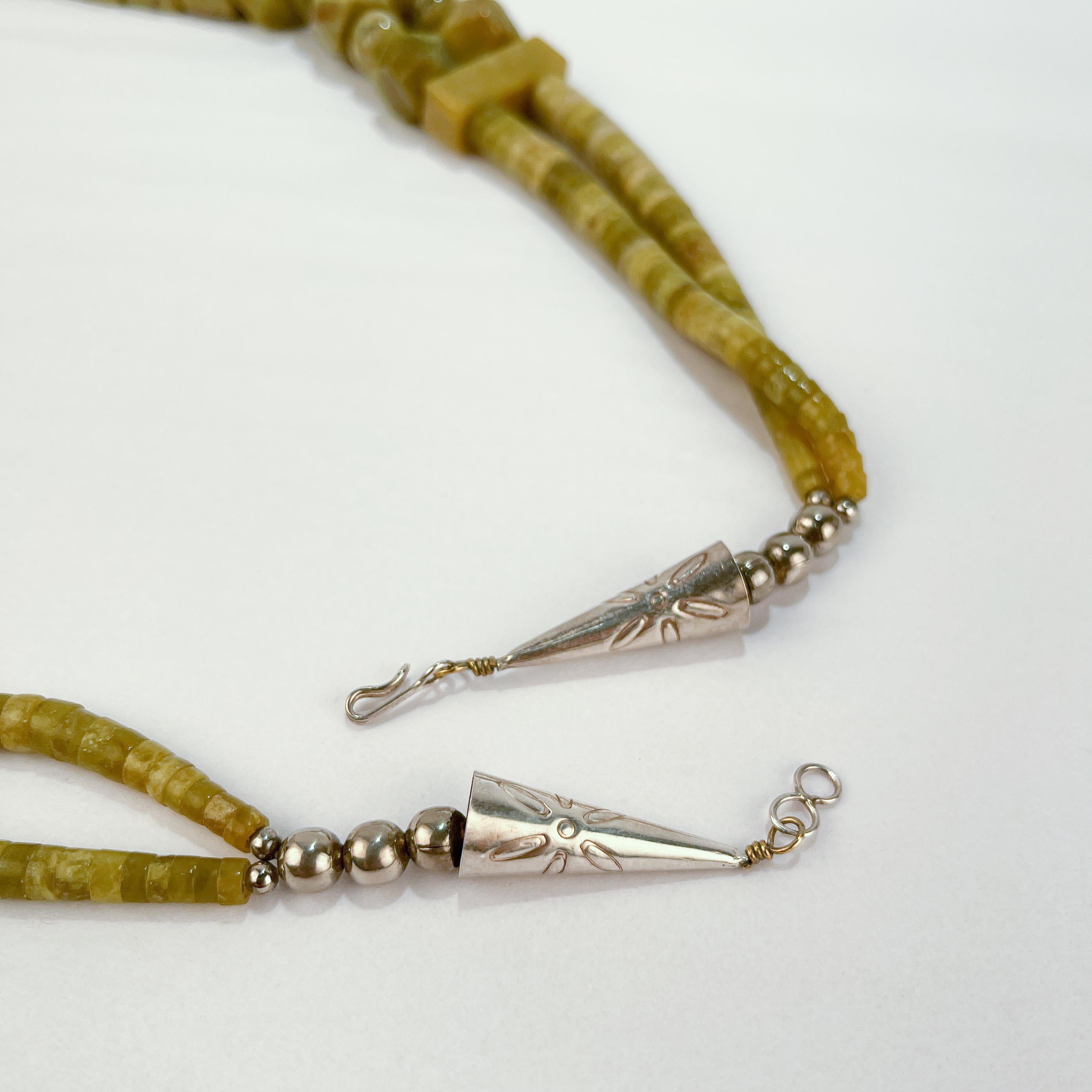 Große Halskette aus Gaspeit und Silber im Navajo-Stil aus dem Südwesten im Angebot 5