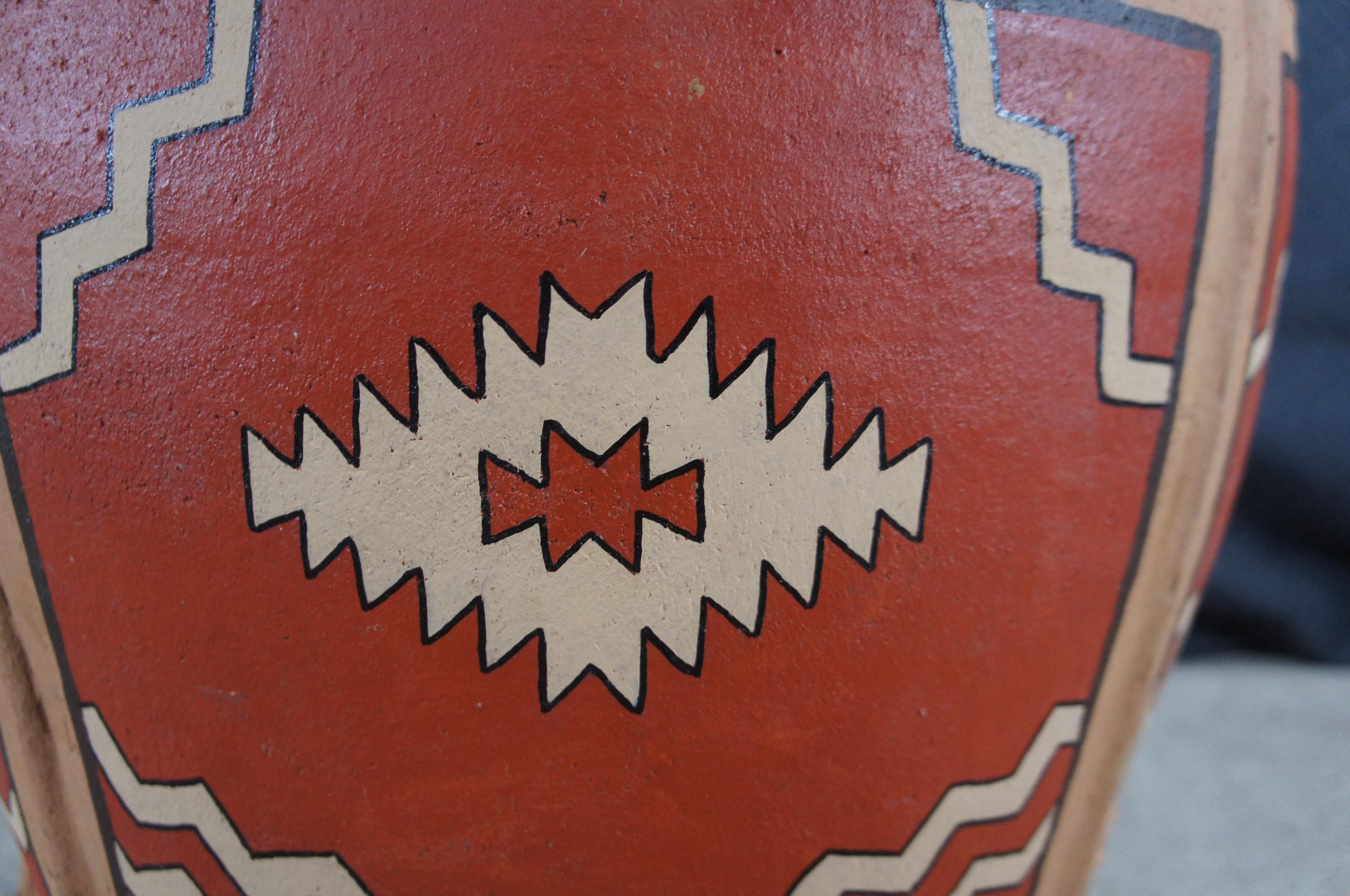 Vaso grande Southwestern dipinto a mano in ceramica di argilla in vendita 5