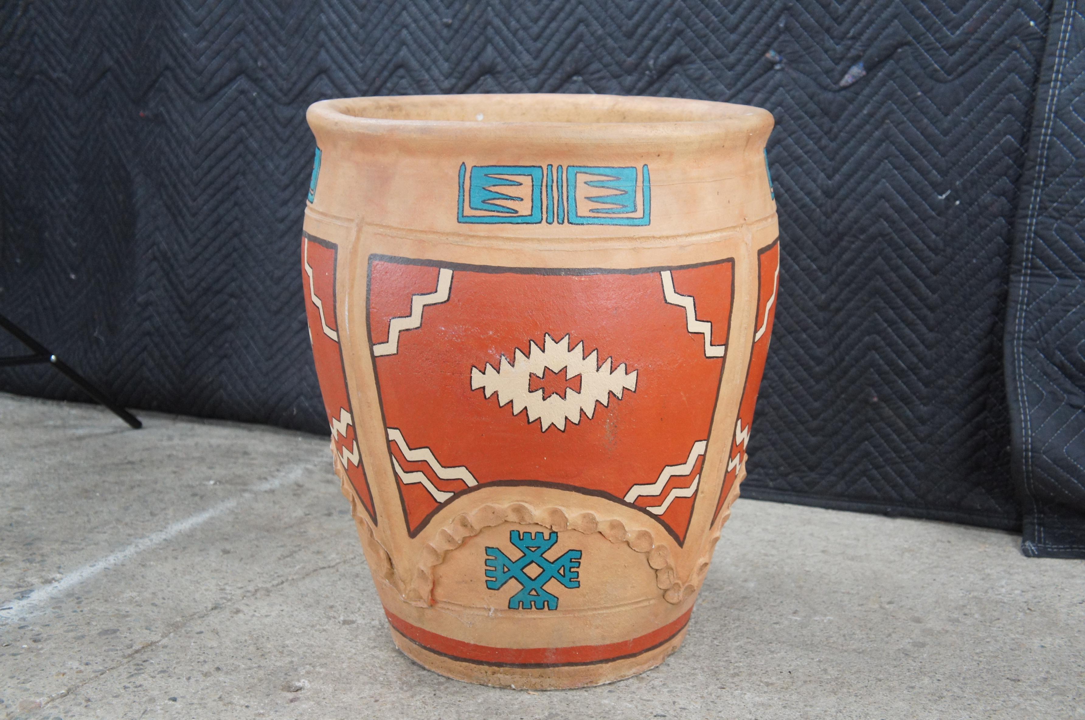 Vaso grande Southwestern dipinto a mano in ceramica di argilla in vendita 1