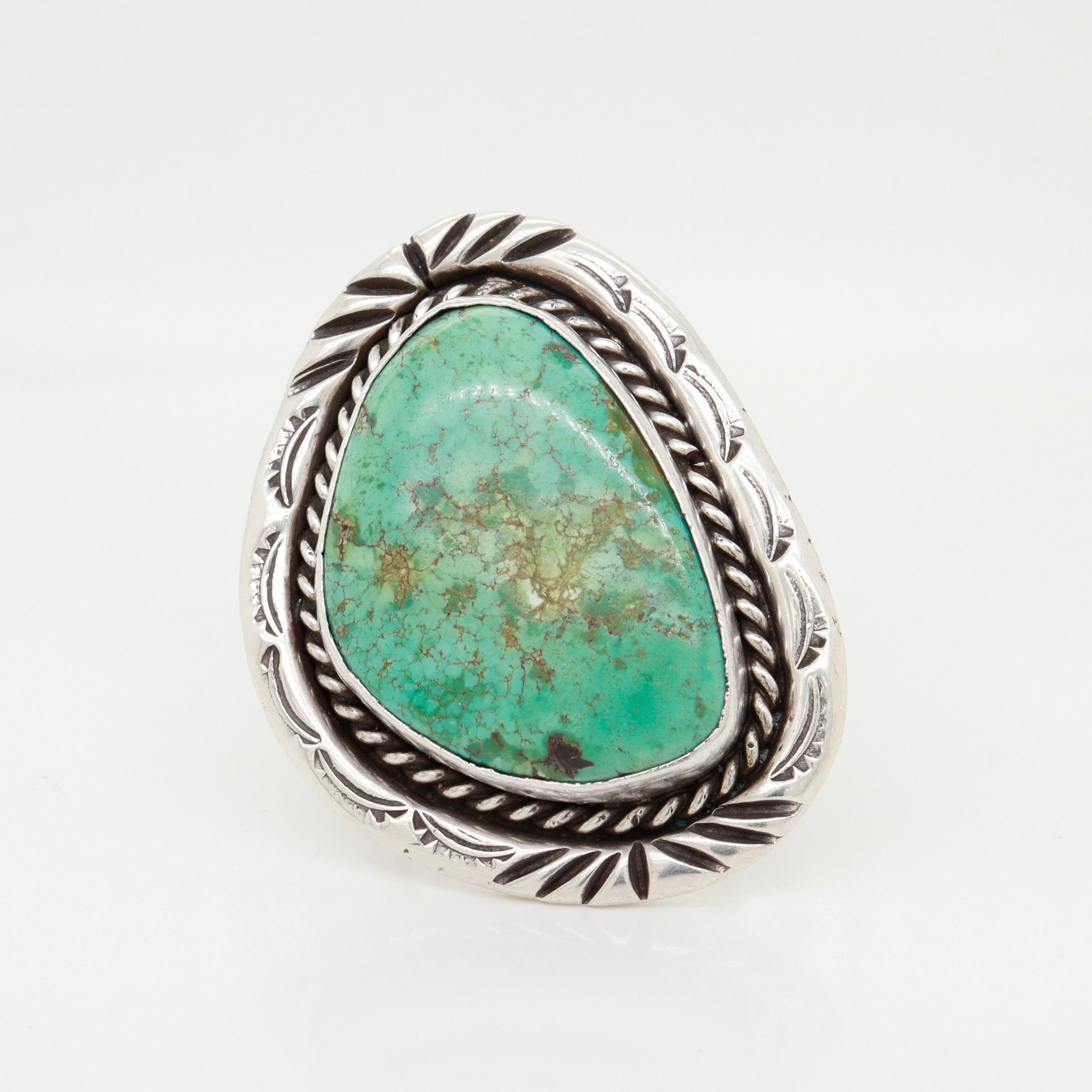 Grande anello sud-occidentale in argento e turchese cabochon in vendita 1