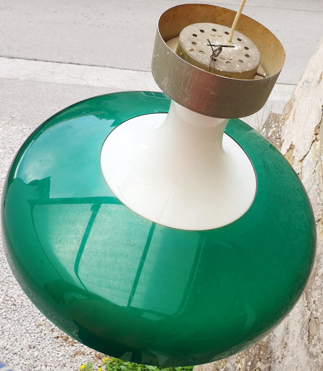 Grand plafonnier de l'ère spatiale, verre dépoli et plexiglas, Italie, années 70 en vente 3