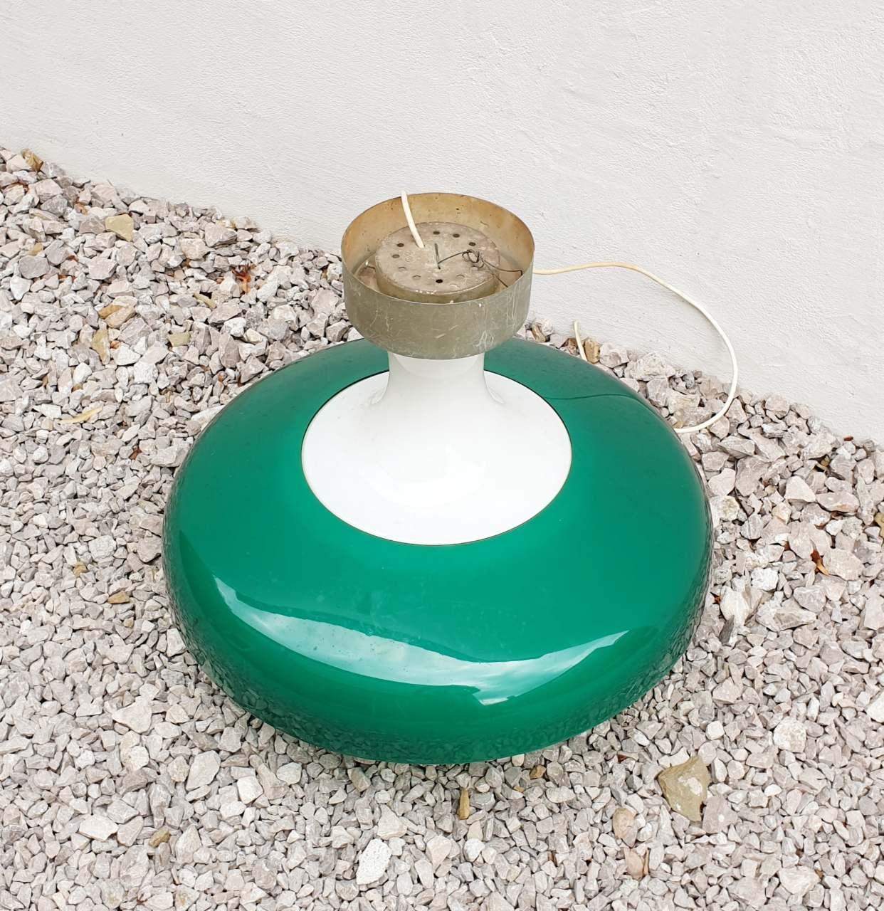 Grand plafonnier de l'ère spatiale, verre dépoli et plexiglas, Italie, années 70 en vente 4