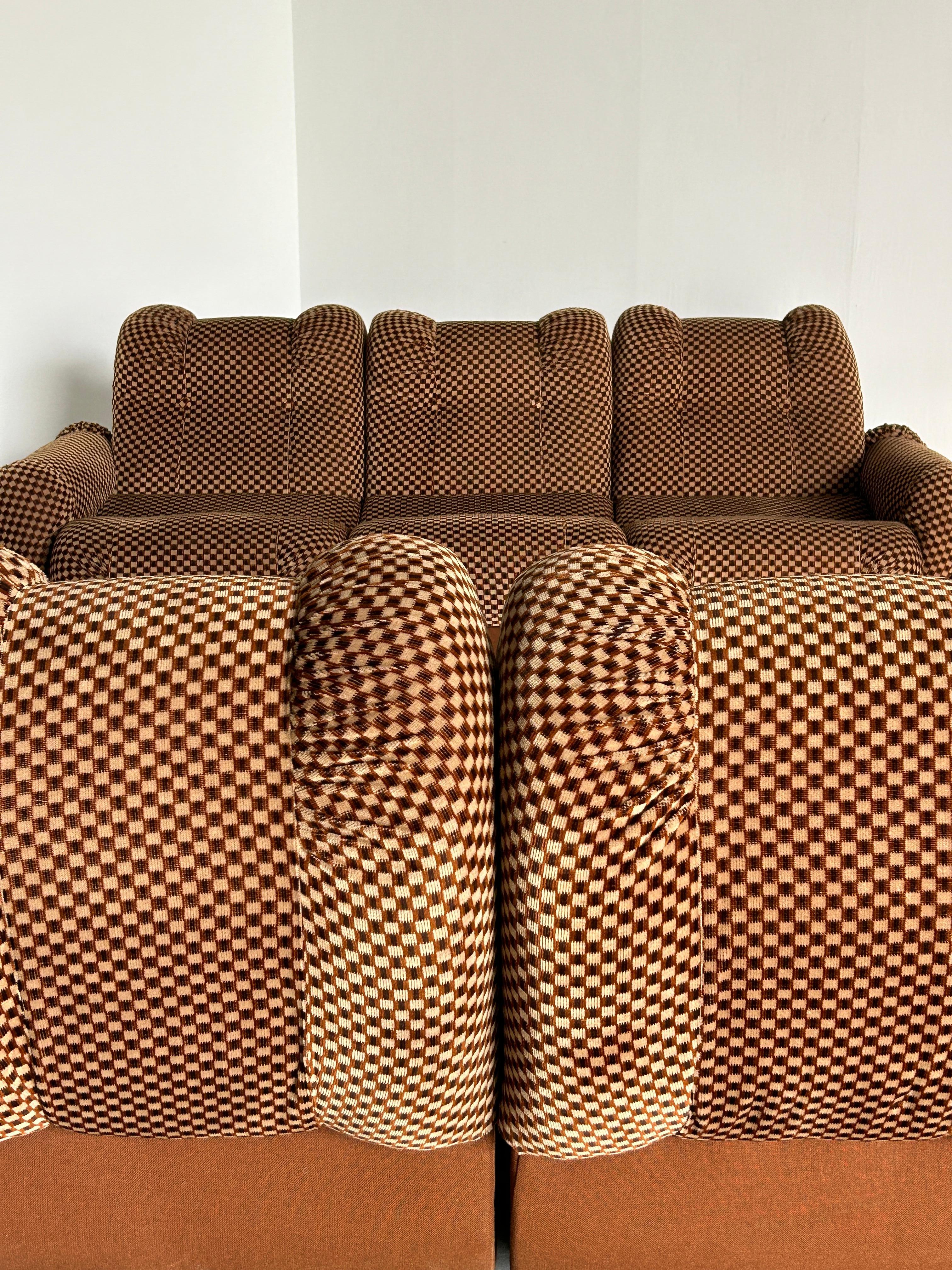 Large Space Age Cloud Modular Sofa Set in Brown Striped Fabric, Italy 1960s For Sale 4