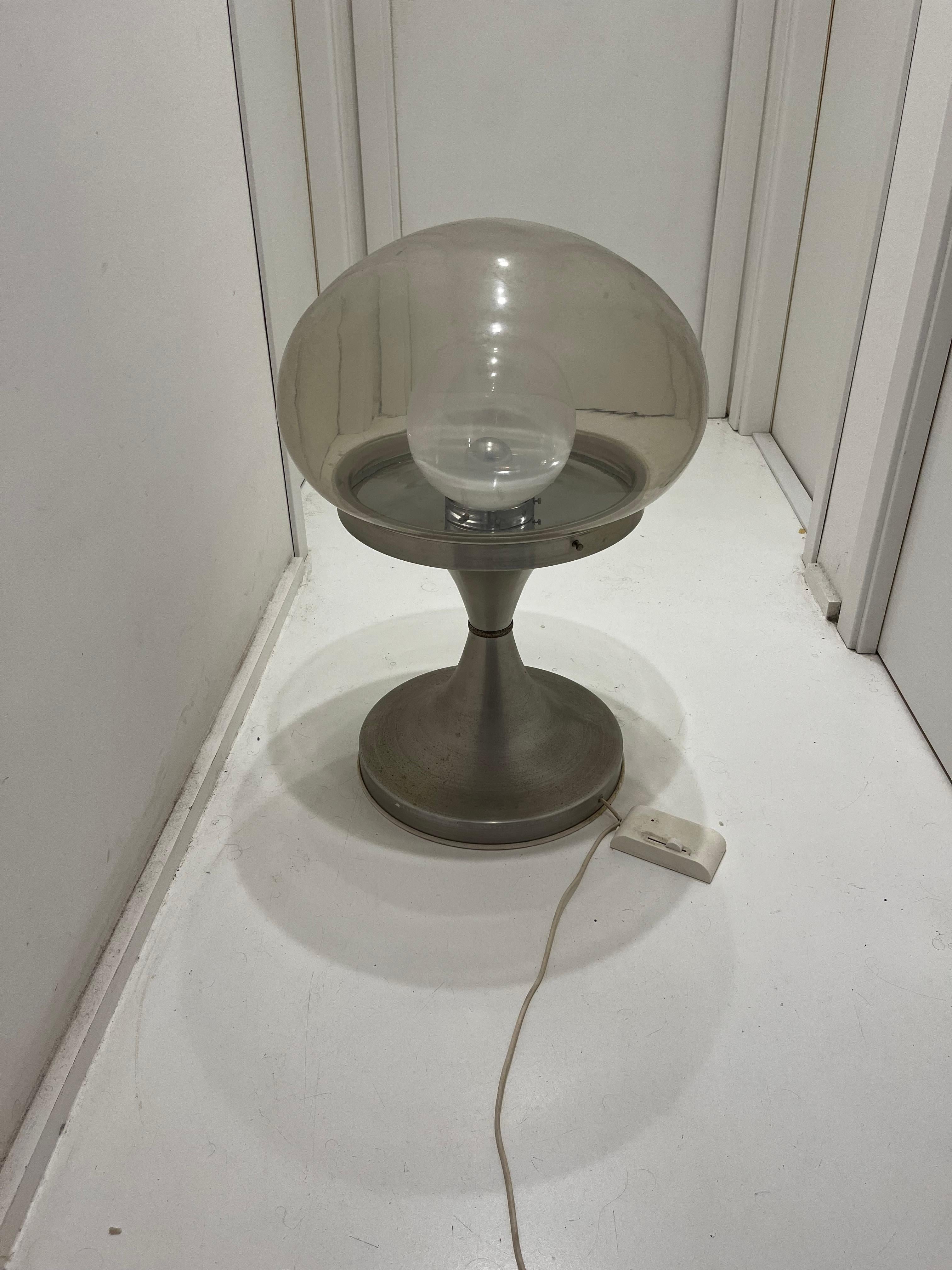 Große Space Age Stehleuchte Höhe 71 cm Mid-Century Murano Glas 1970er Jahre (Italienisch) im Angebot